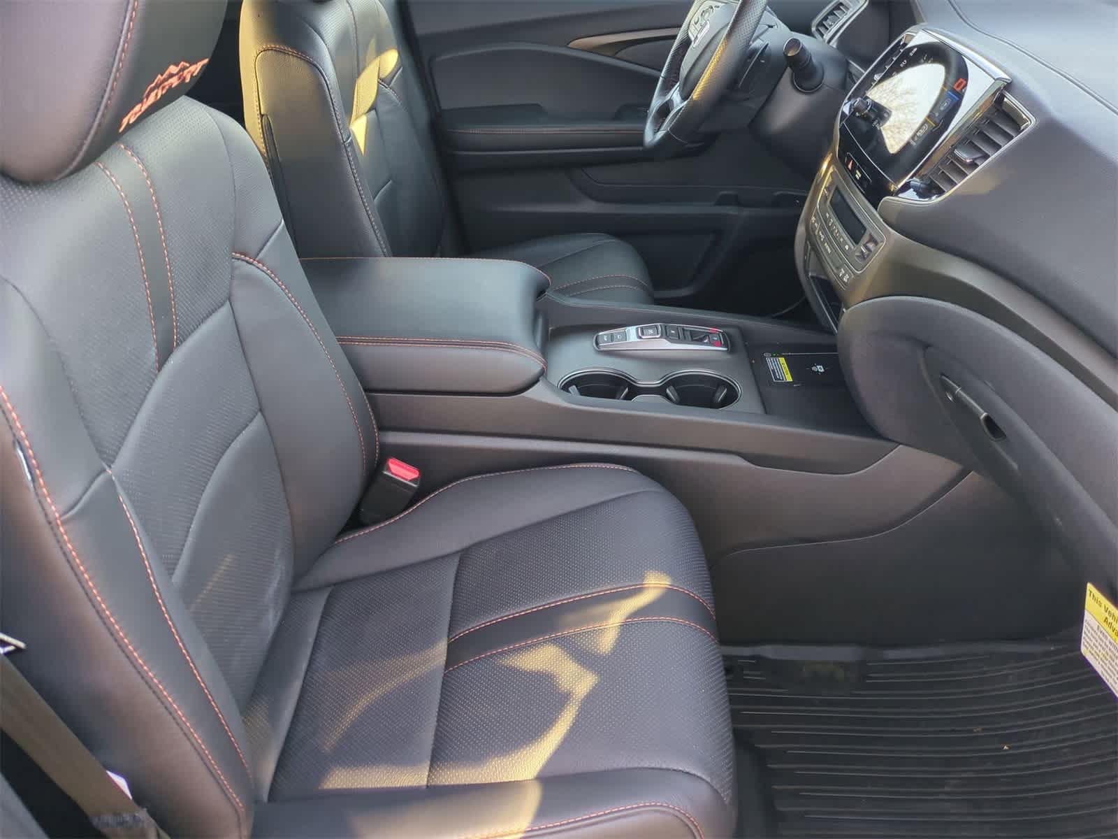 Thumbnail: 2024 Honda Passport - 11