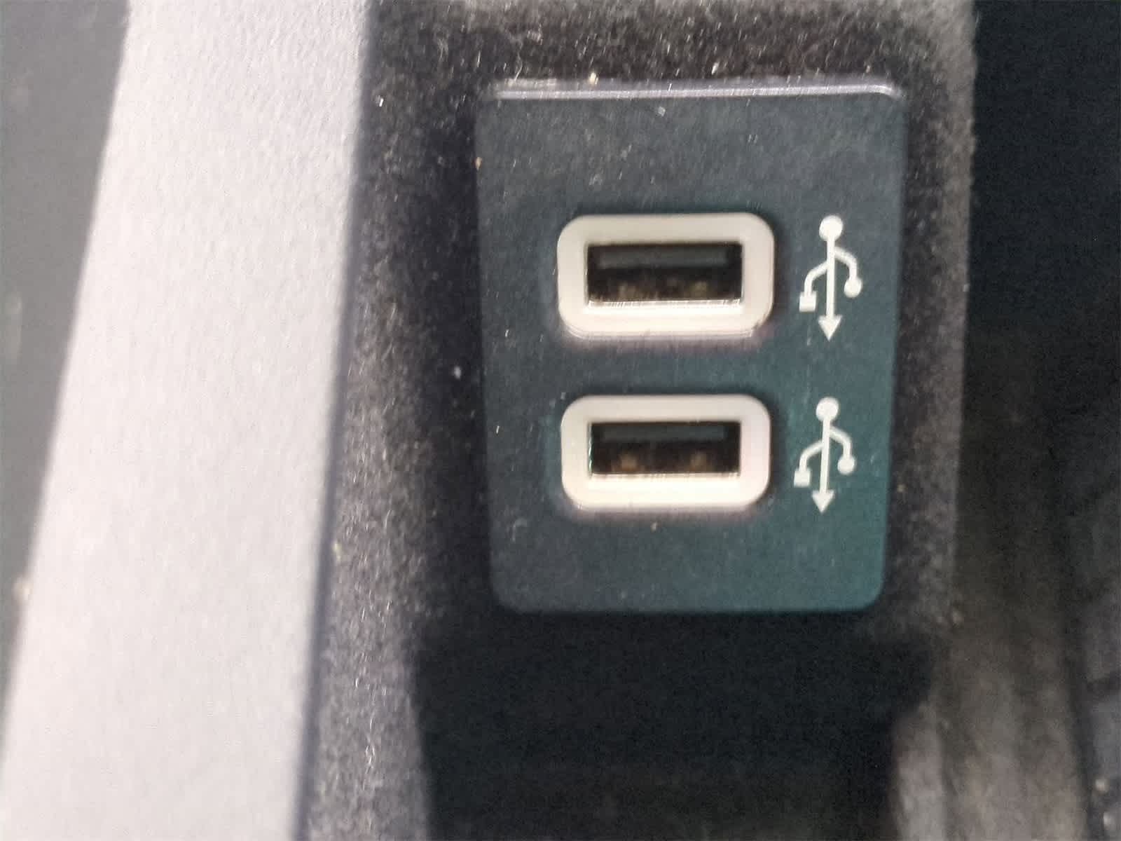 Thumbnail: 2018 Lincoln Navigator - 33