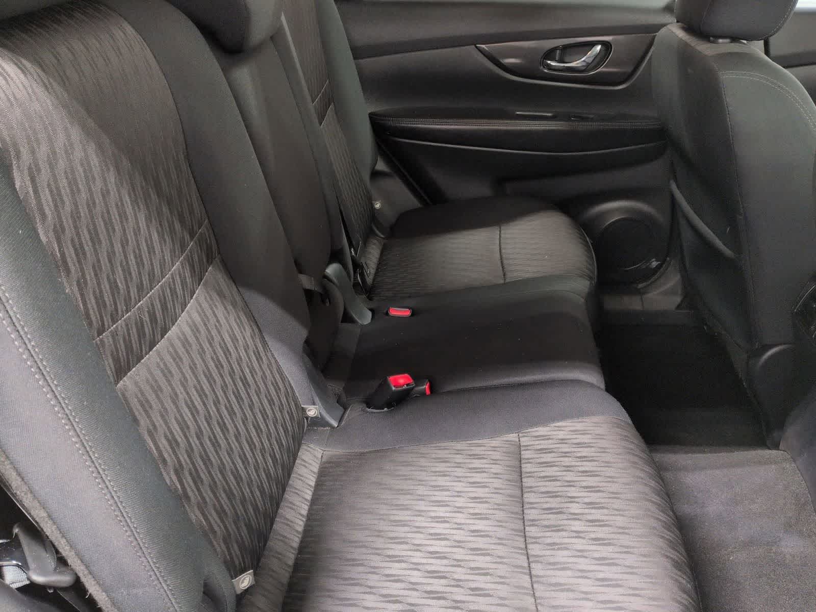 Thumbnail: 2018 Nissan Rogue - 20