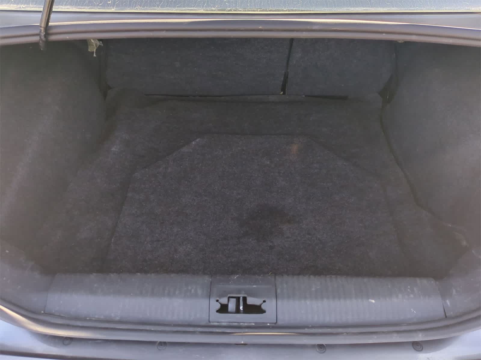 Thumbnail: 2009 Ford Focus - 30