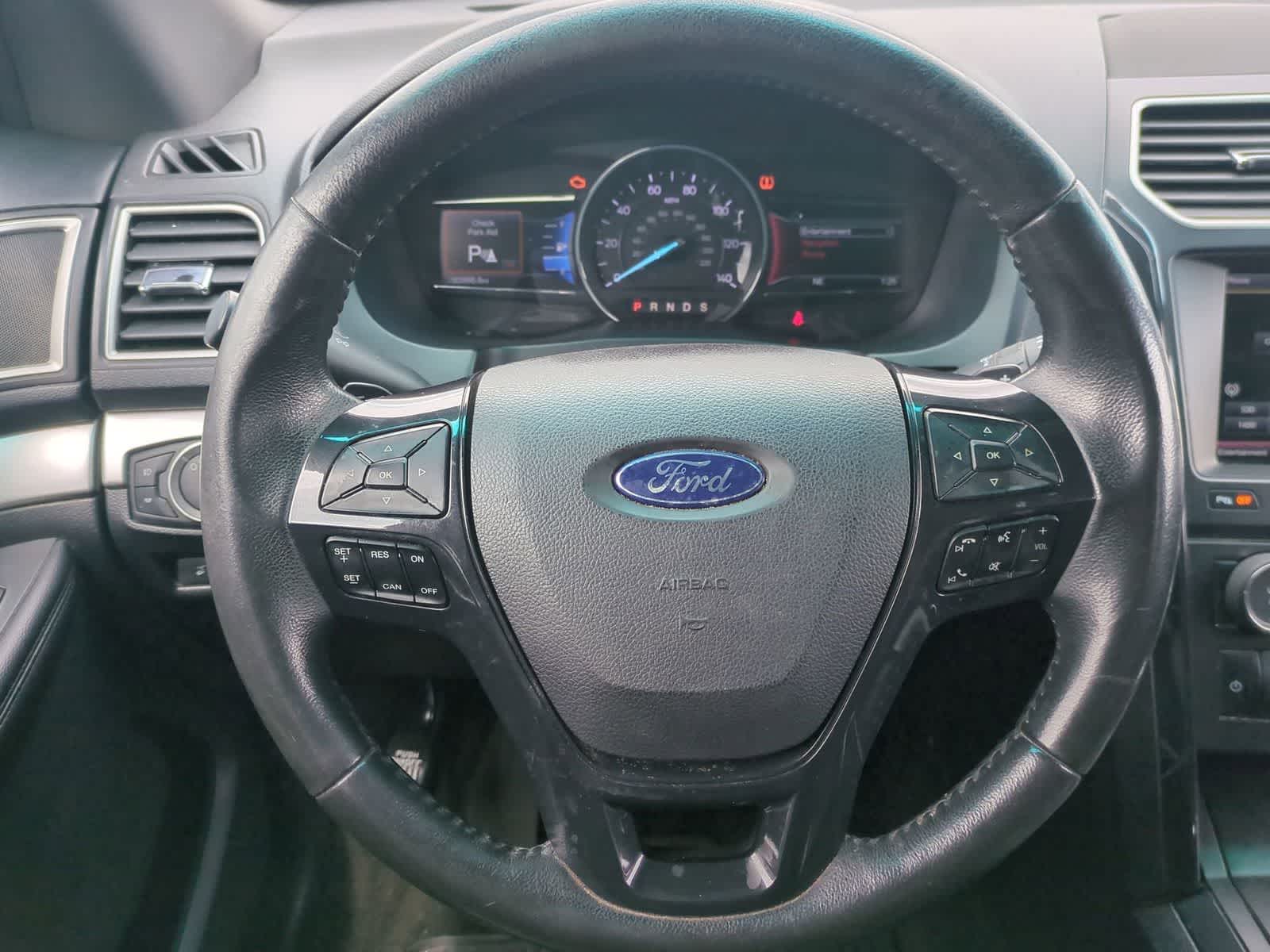 Thumbnail: 2016 Ford Explorer - 22