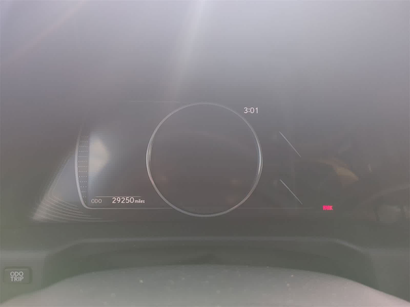 Thumbnail: 2020 Lexus ES - 34