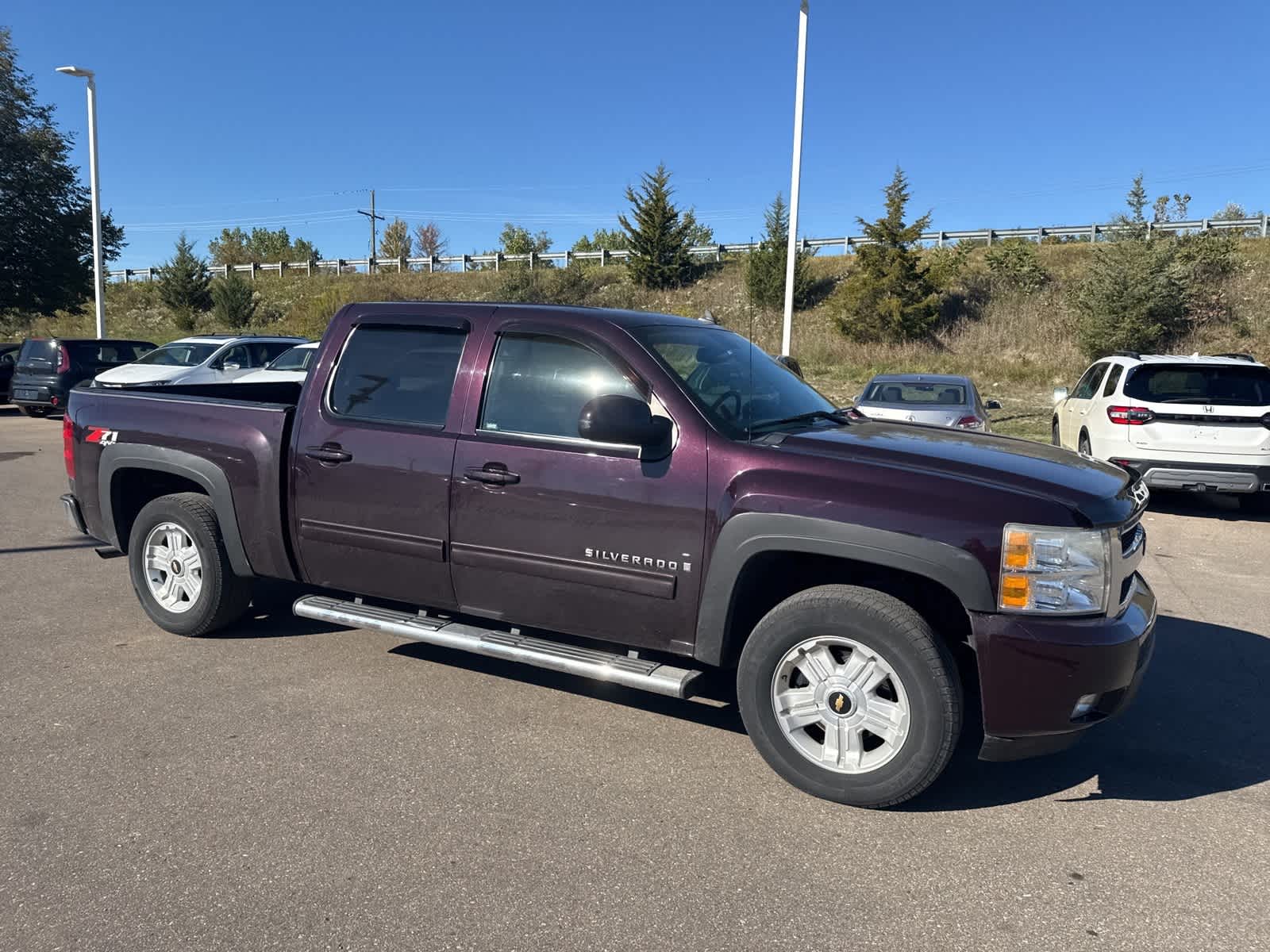 Thumbnail: 2009 Chevrolet Silverado 1500 - 14