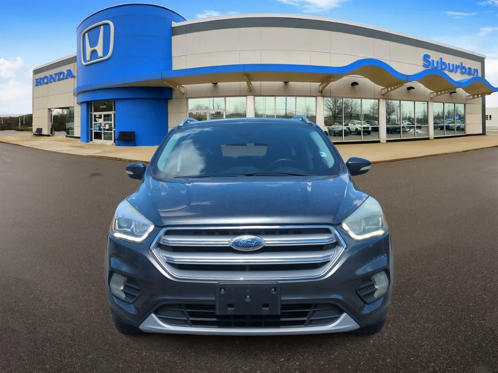 Thumbnail: 2017 Ford Escape - 3