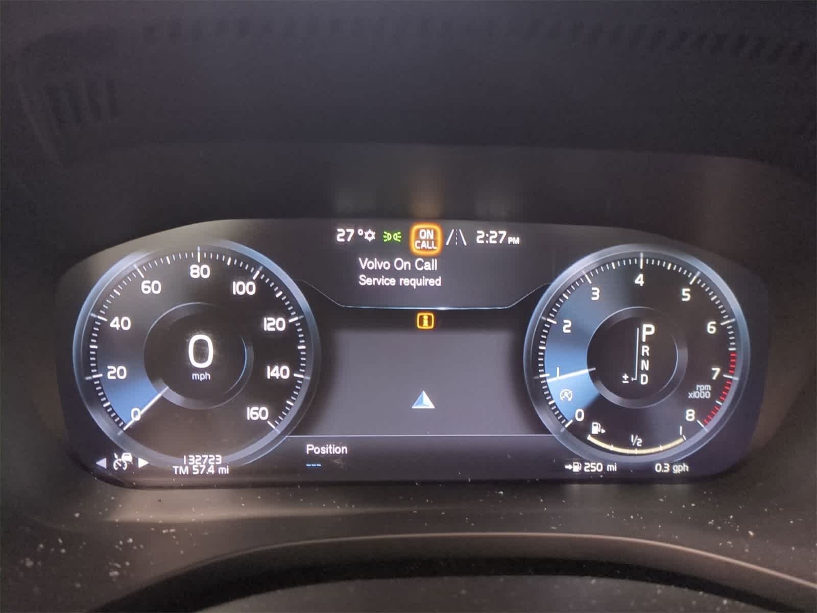 Thumbnail: 2018 Volvo XC60 - 34