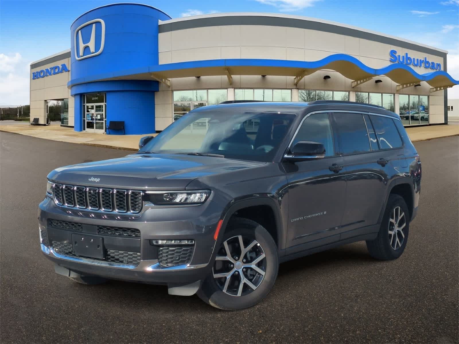 Thumbnail: 2024 Jeep Grand Cherokee L - 1