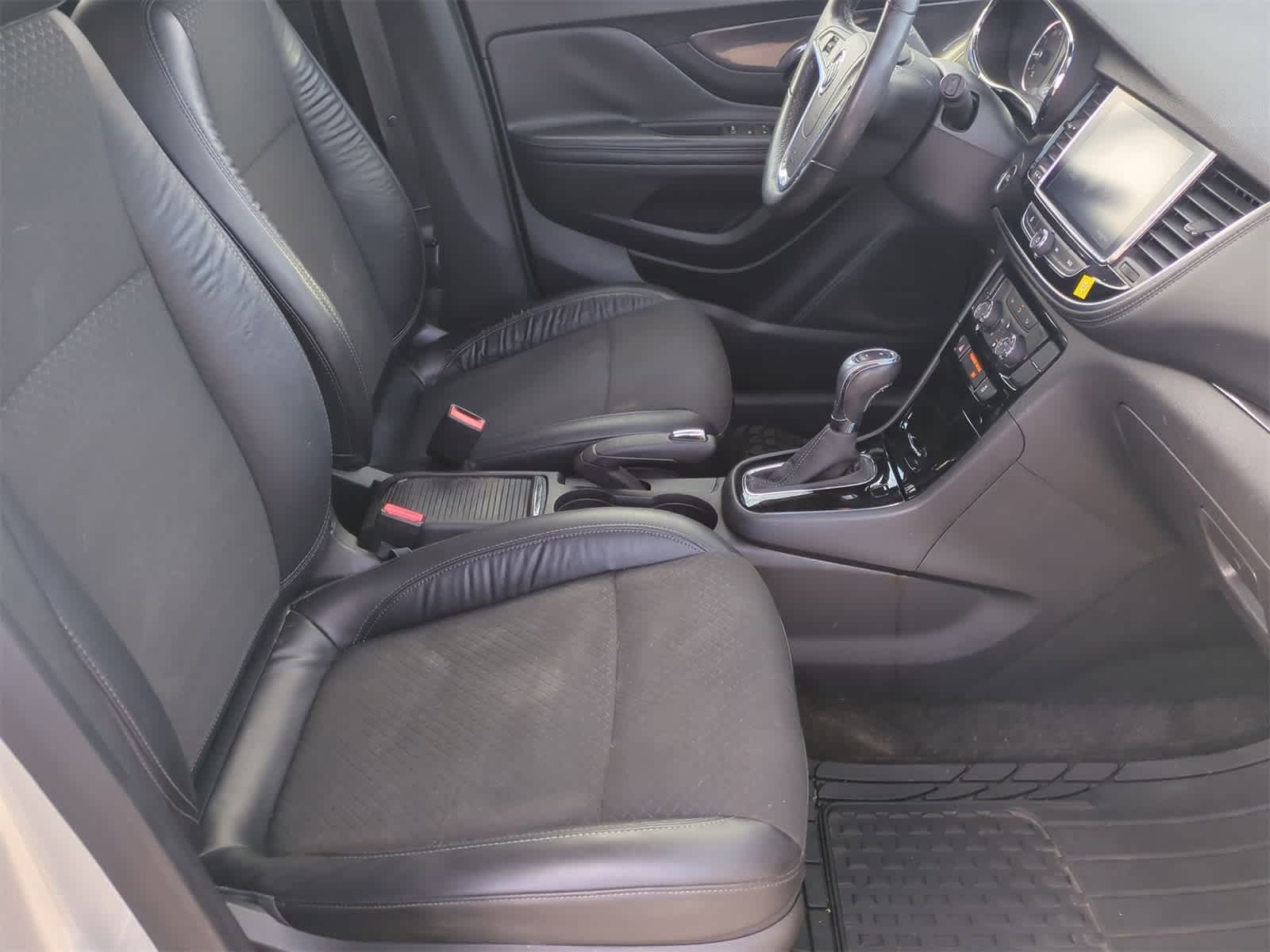 Thumbnail: 2017 Buick Encore - 11