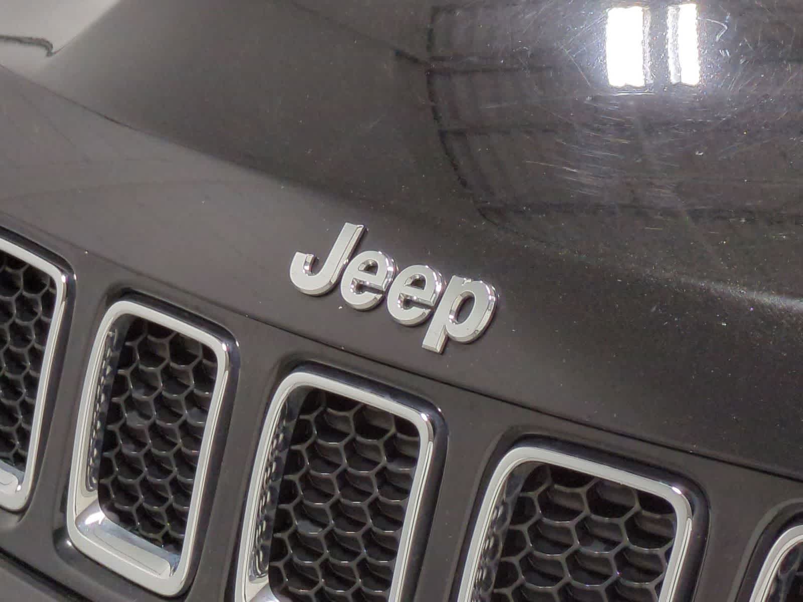 Thumbnail: 2017 Jeep Compass - 19