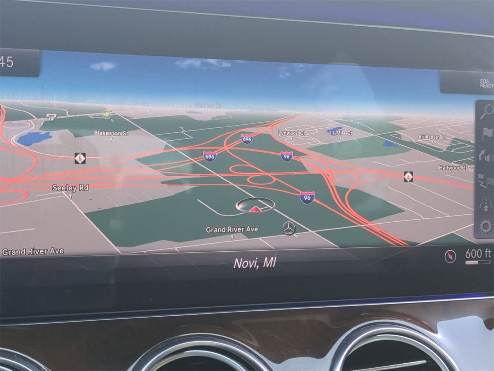 Thumbnail: 2020 Mercedes-Benz E-Class - 30