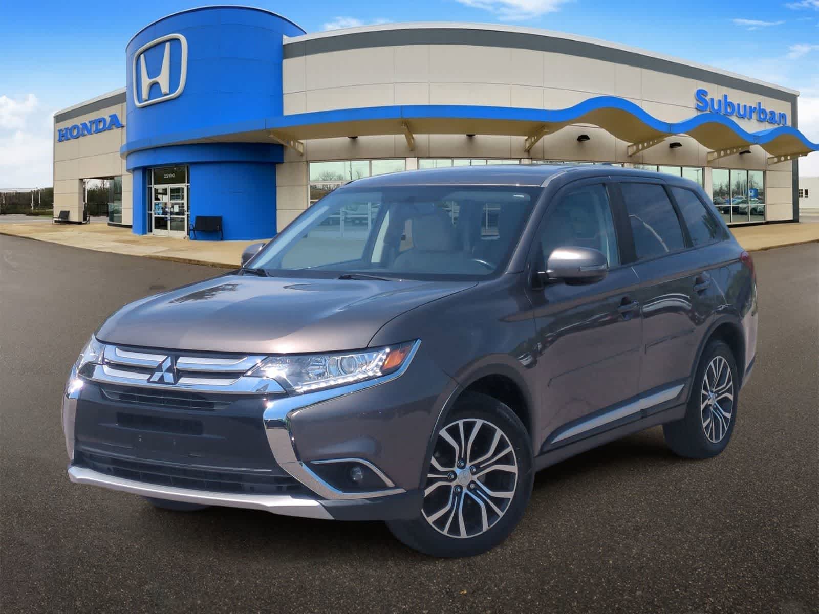 2018 Mitsubishi Outlander SE -
                  Farmington Hills, MI