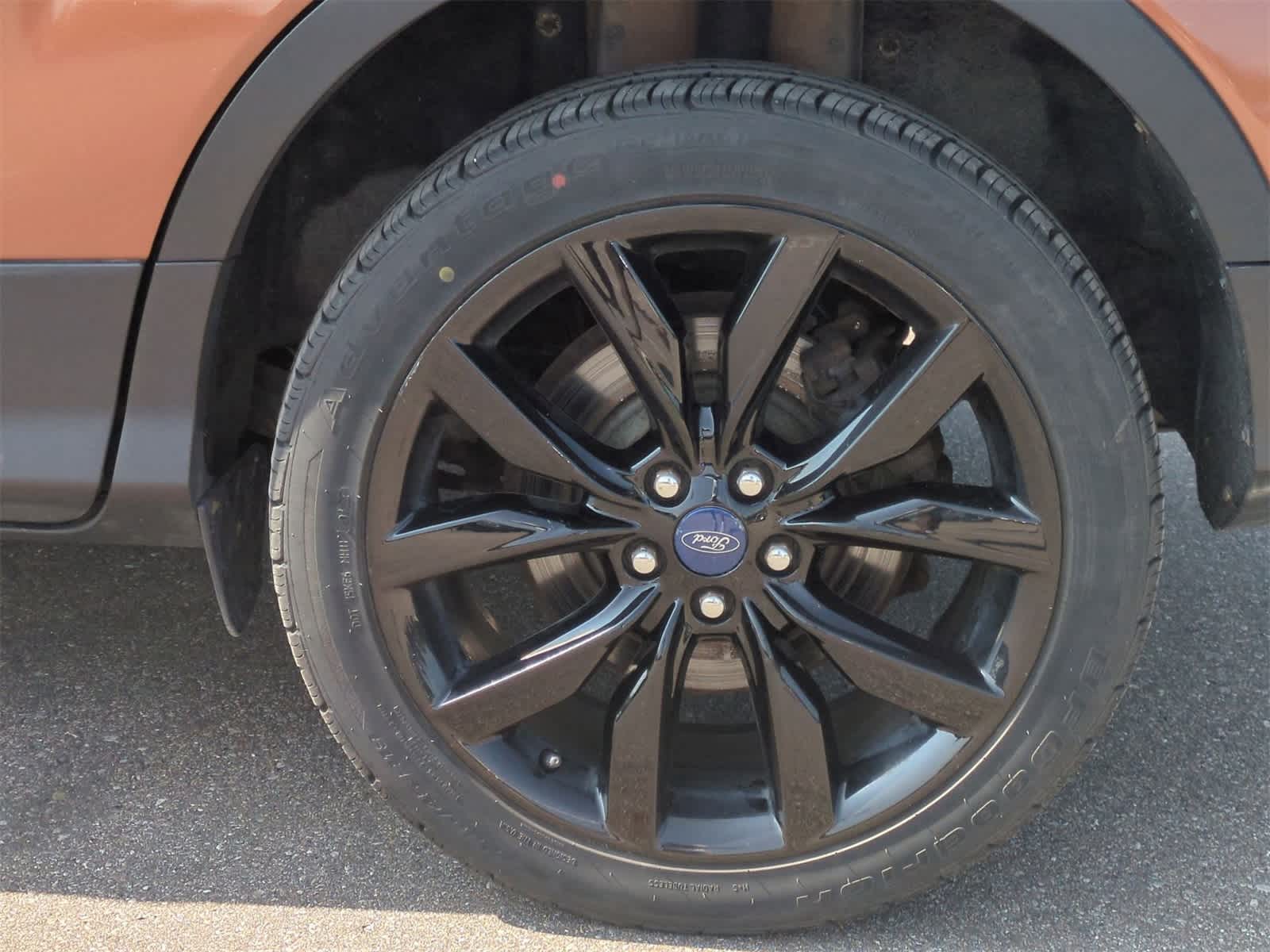 Thumbnail: 2017 Ford Escape - 14