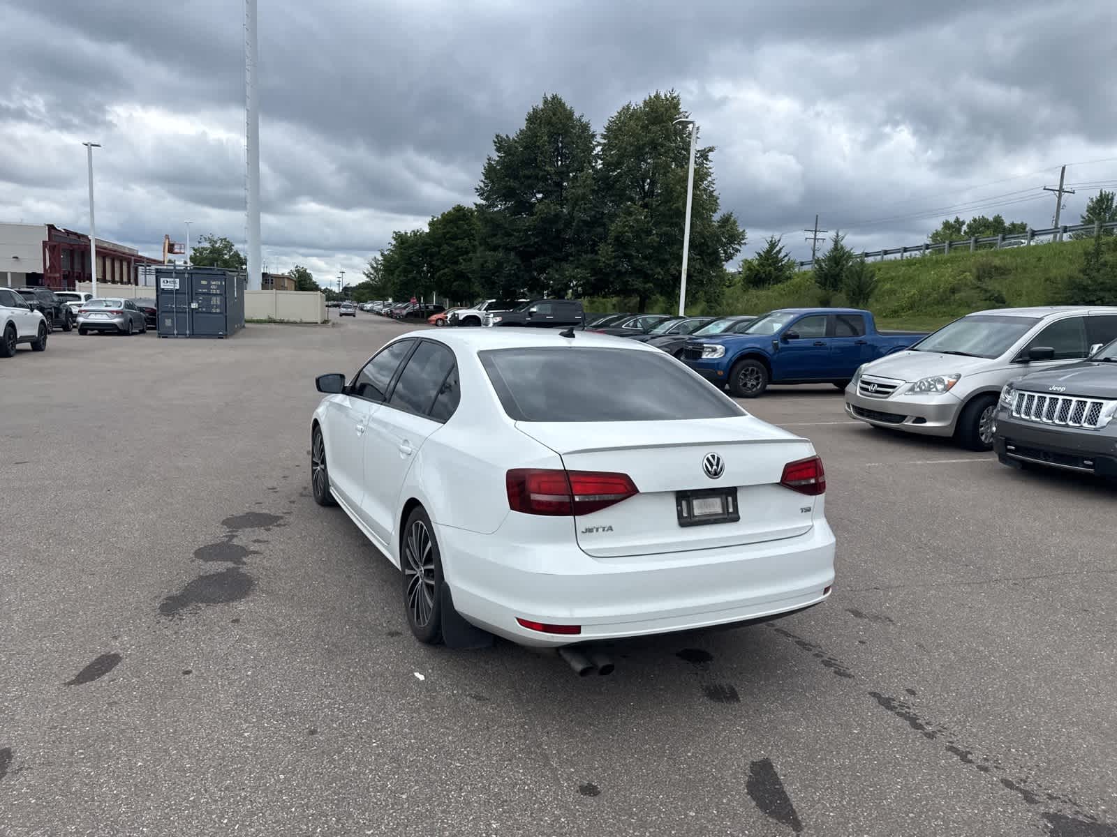 Thumbnail: 2016 Volkswagen Jetta - 22