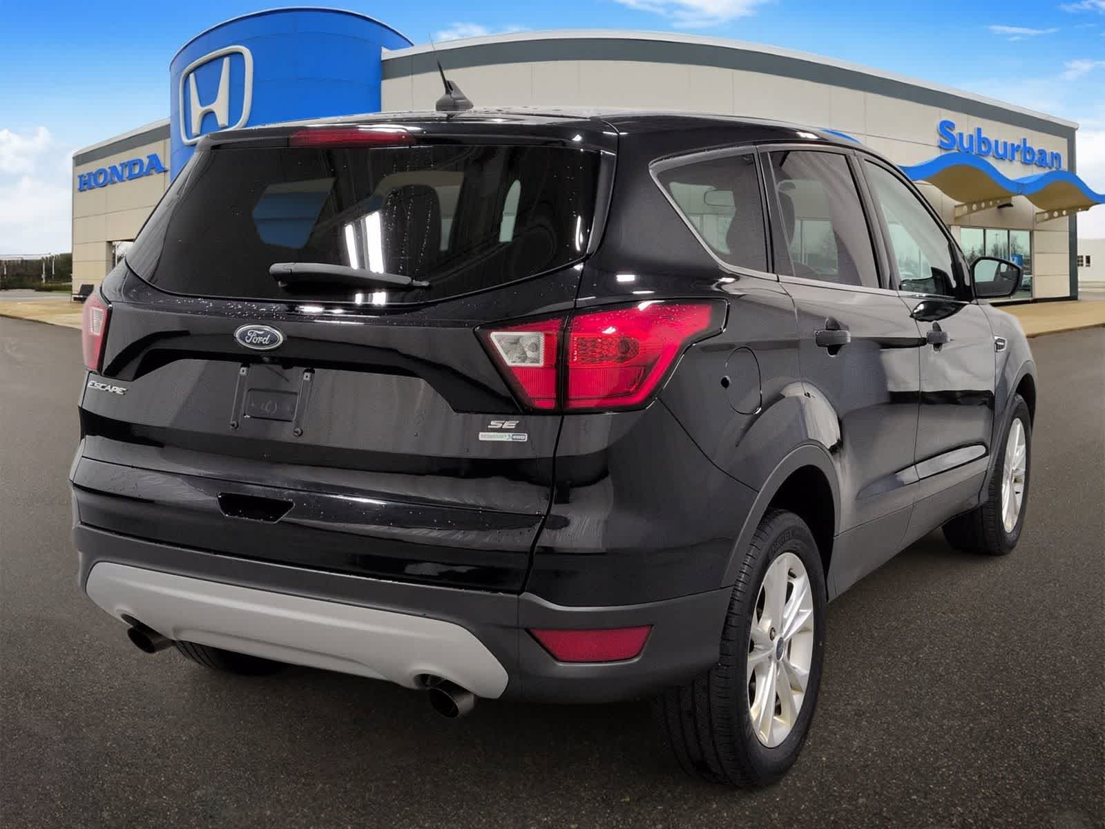 Thumbnail: 2019 Ford Escape - 8