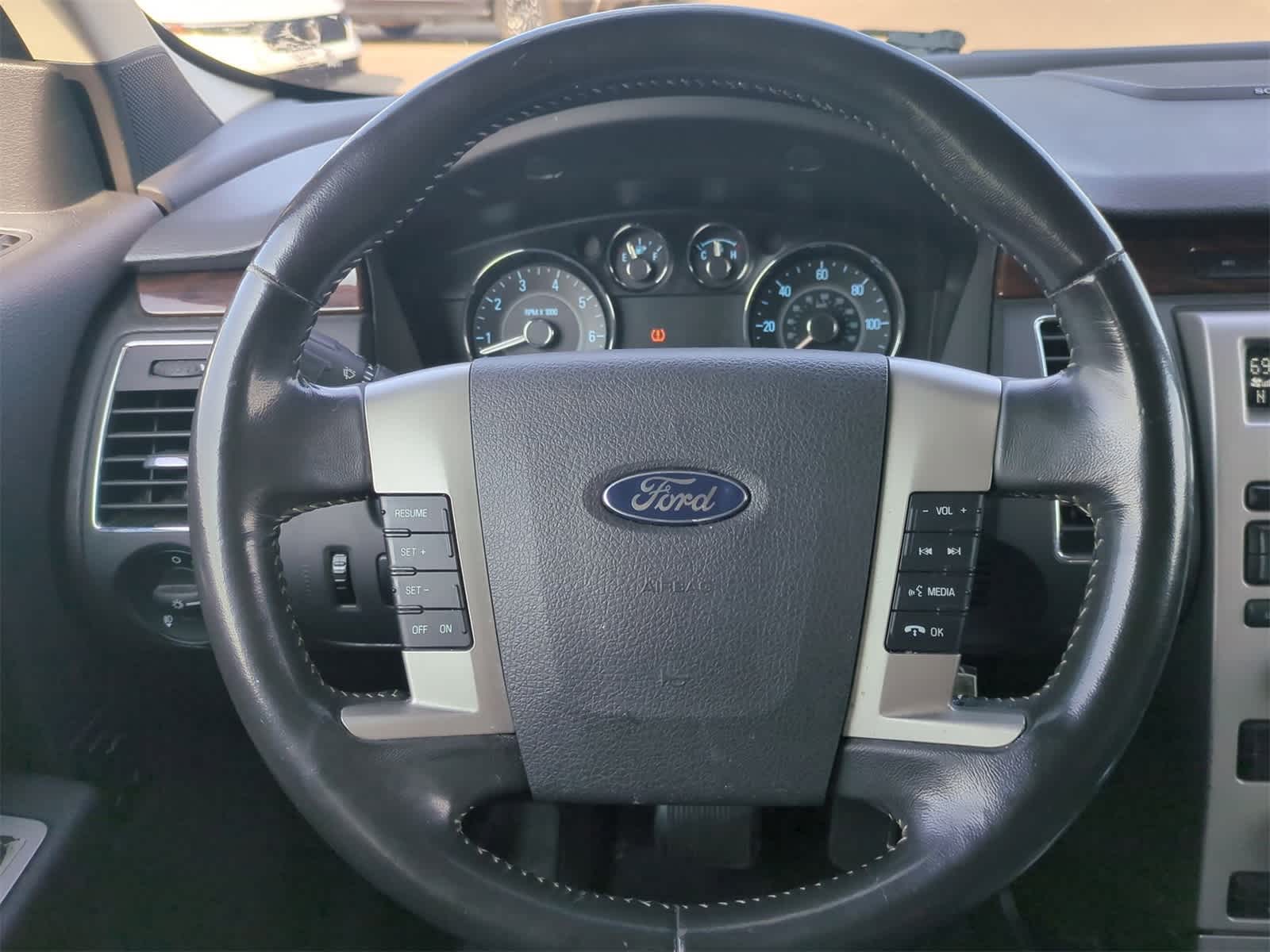 Thumbnail: 2011 Ford Flex - 22