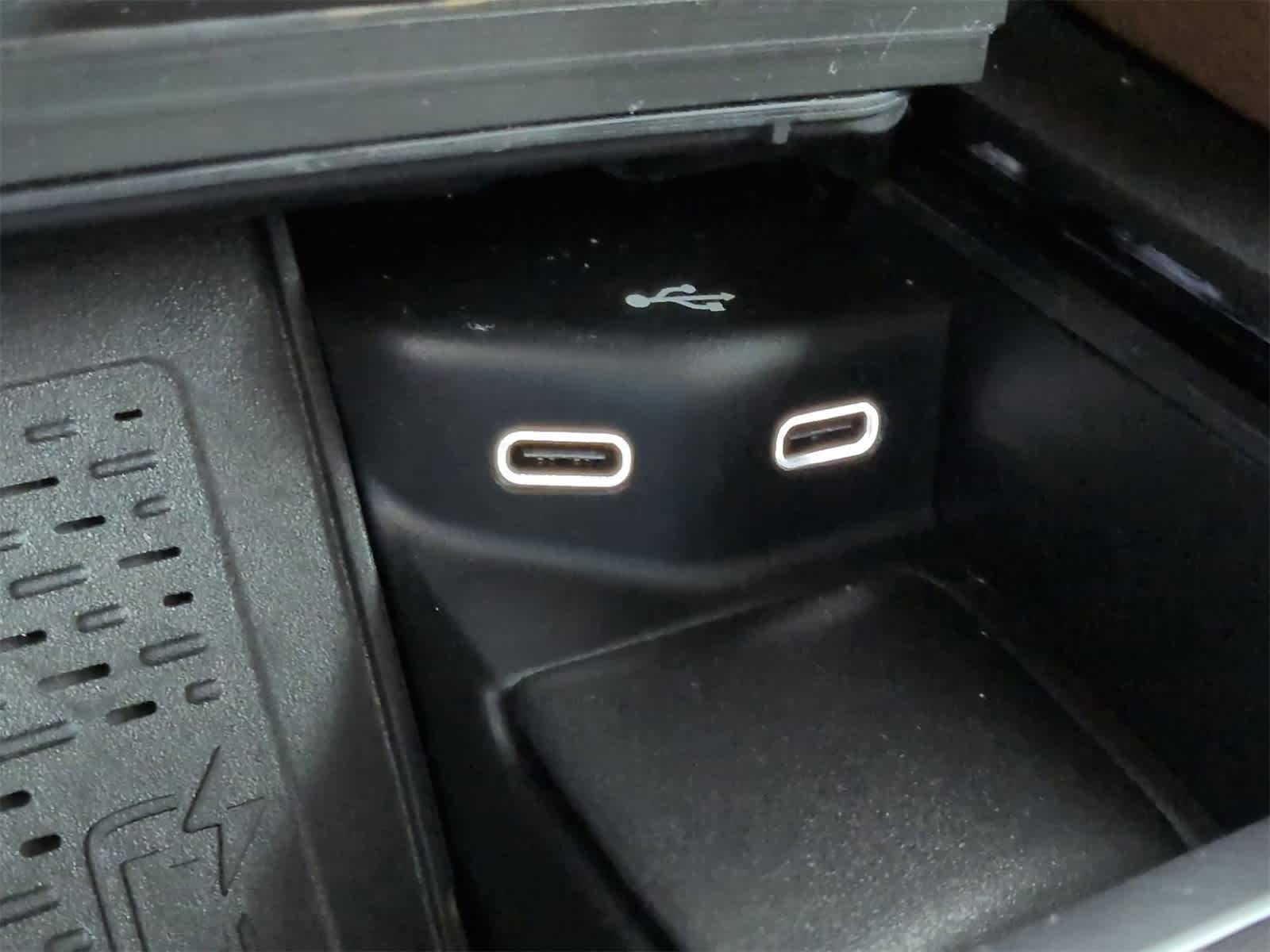 Thumbnail: 2024 Mercedes-Benz GLE - 34