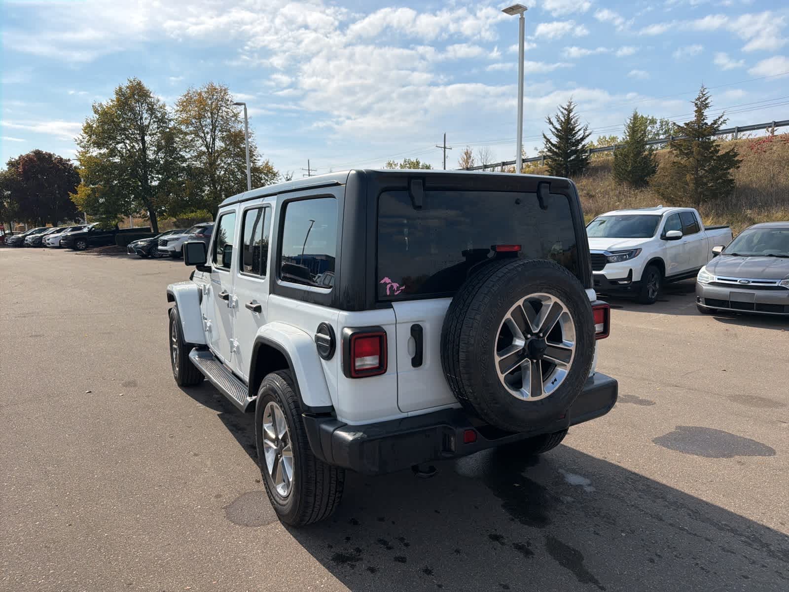 Thumbnail: 2020 Jeep Wrangler - 24