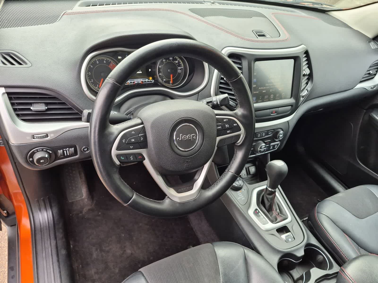 Thumbnail: 2016 Jeep Cherokee - 10