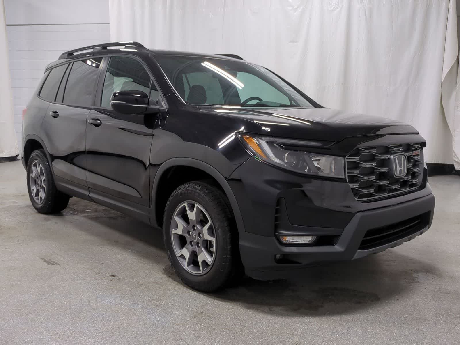 Thumbnail: 2023 Honda Passport - 16