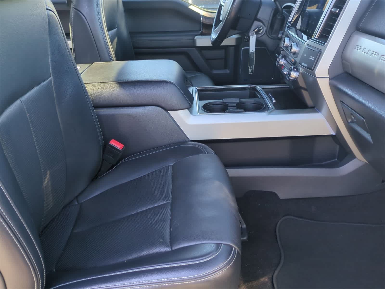 Thumbnail: 2022 Ford Econoline - 11