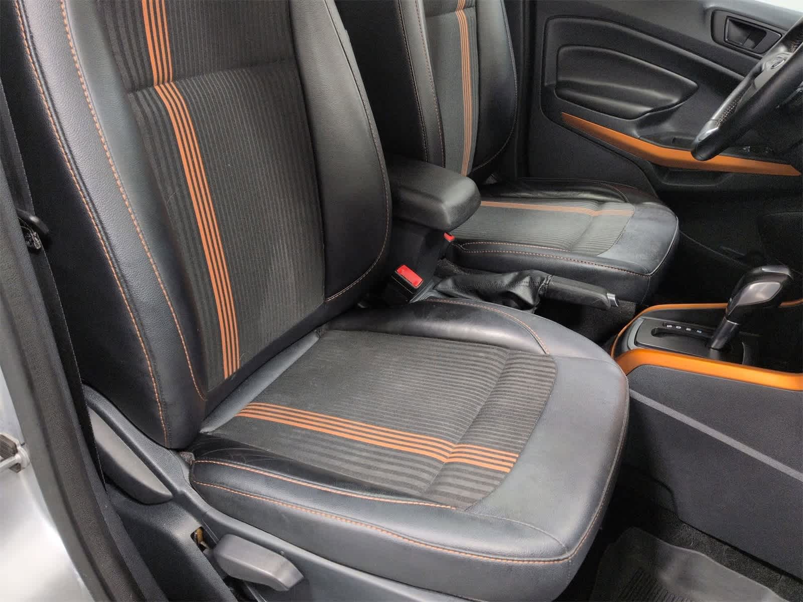 Thumbnail: 2018 Ford EcoSport - 24