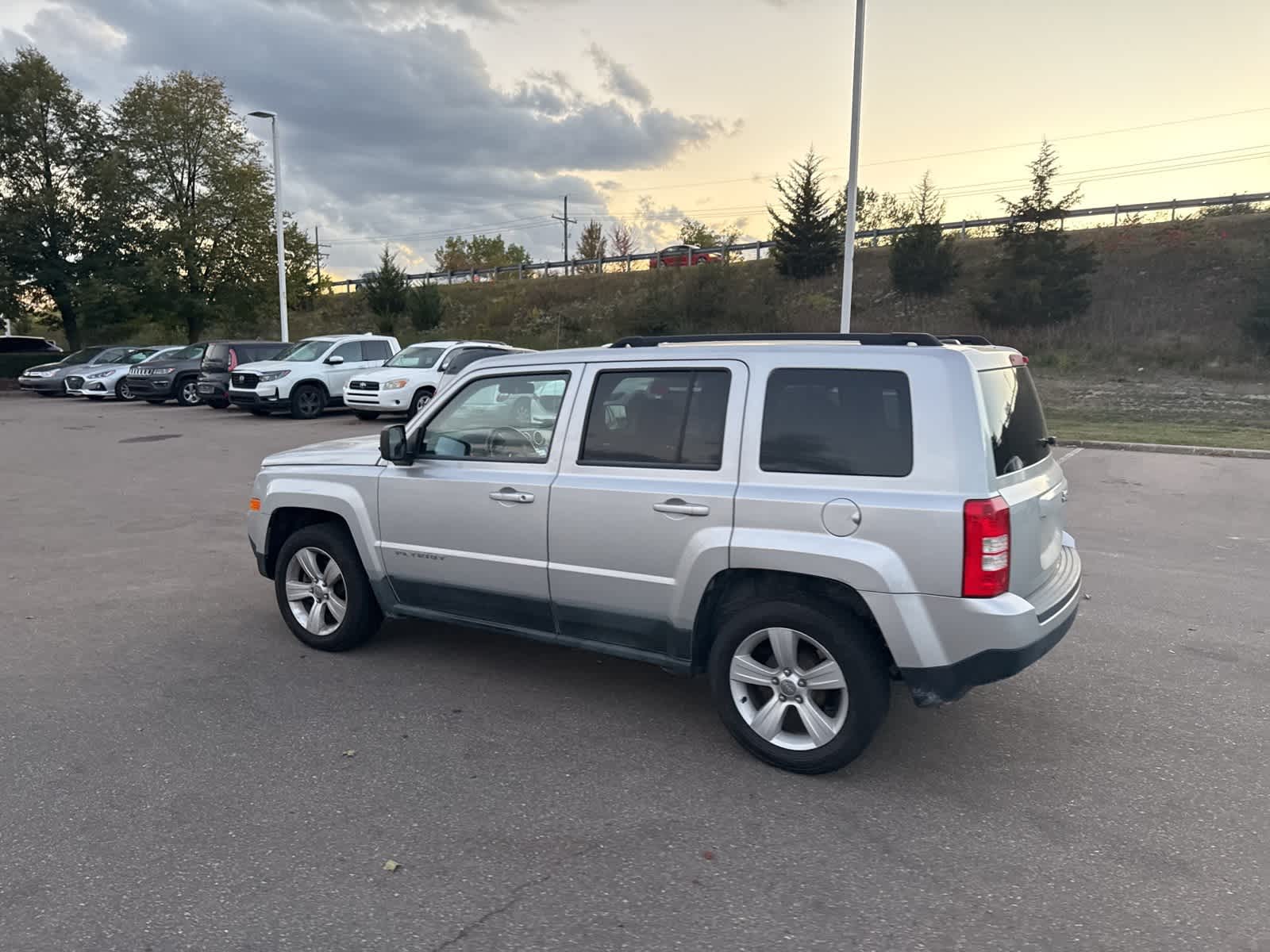 Thumbnail: 2011 Jeep Patriot - 25