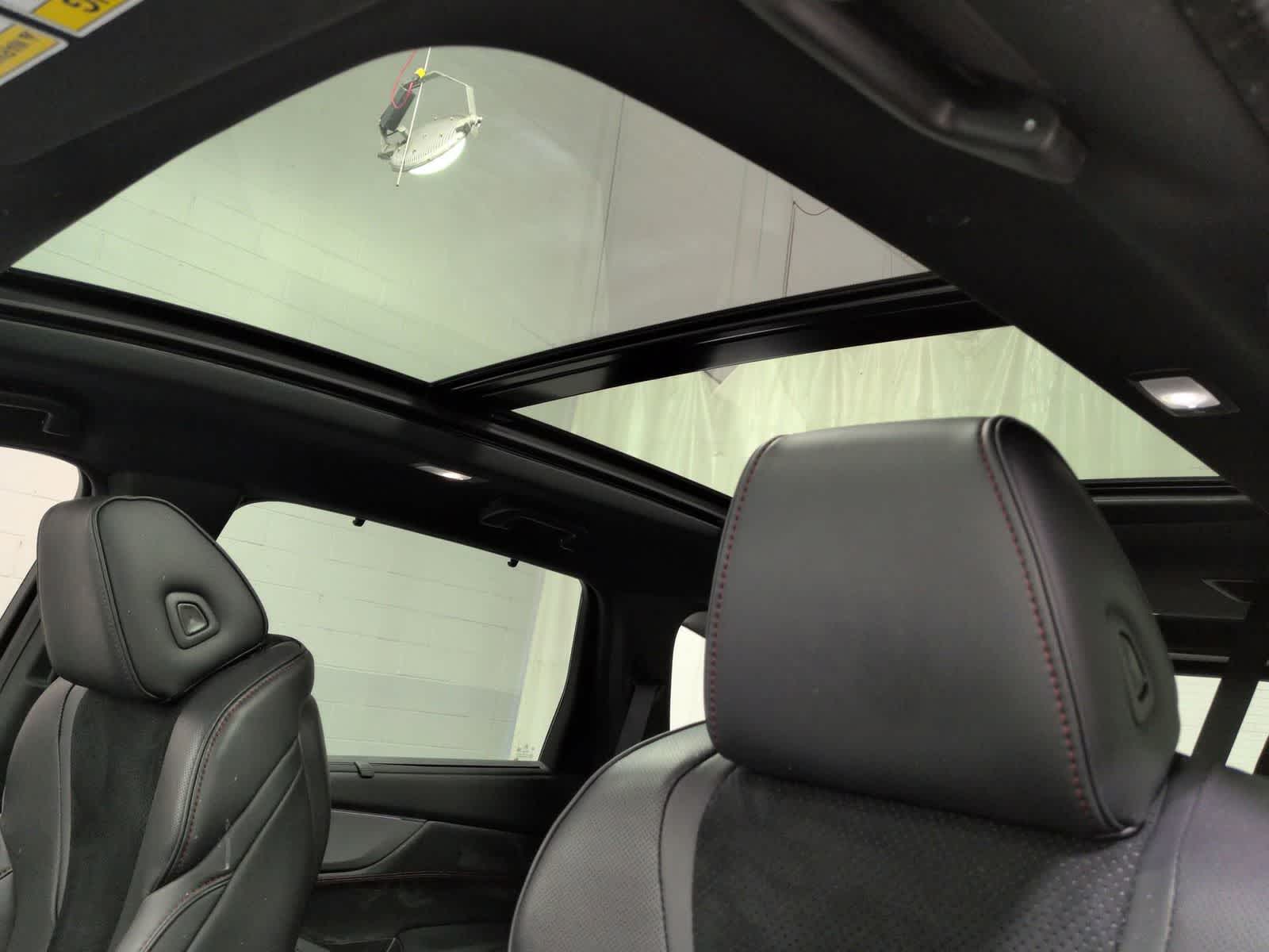 Thumbnail: 2022 Acura MDX - 20