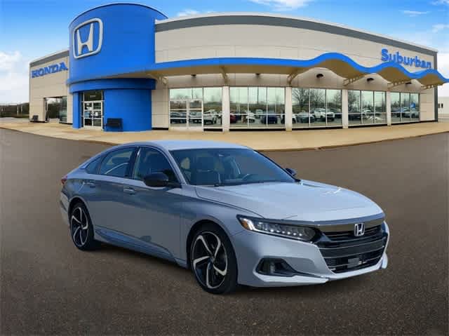 Used 2021 Honda Accord Sport with VIN 1HGCV1F38MA117686 for sale in Farmington, MI