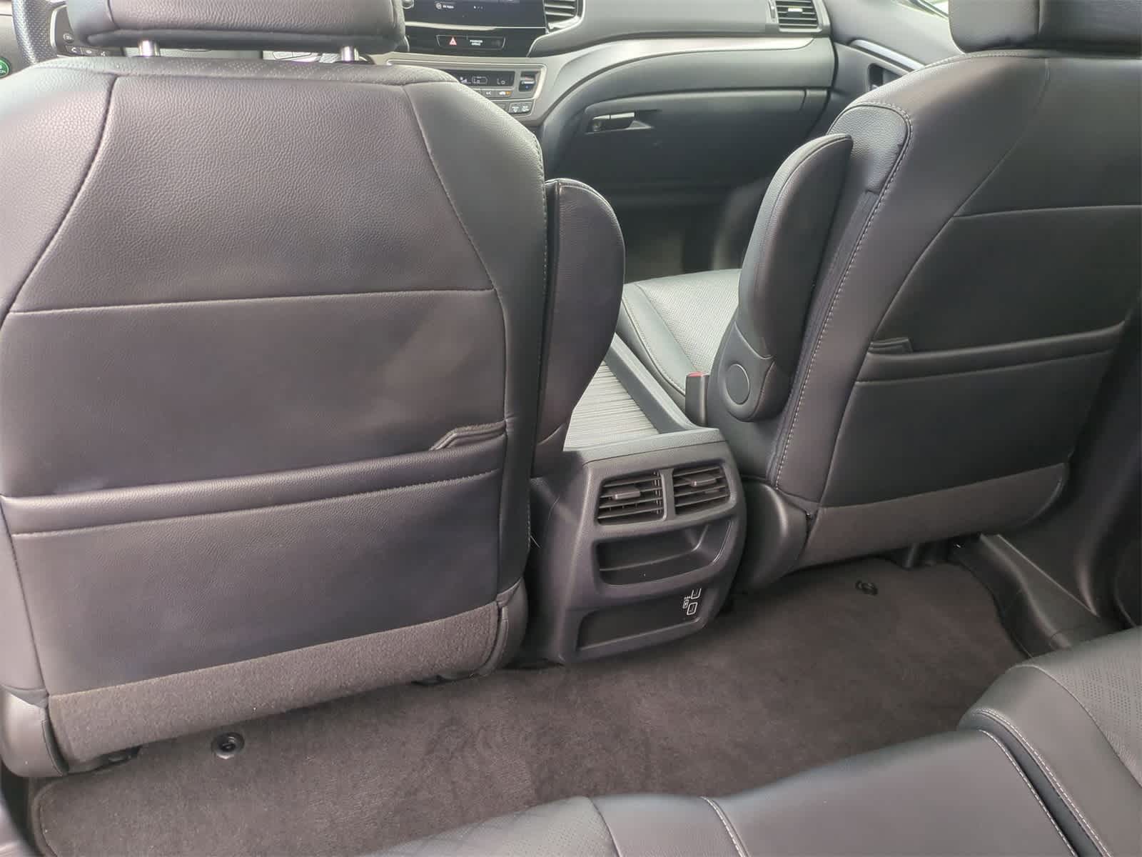 Thumbnail: 2020 Honda Passport - 18