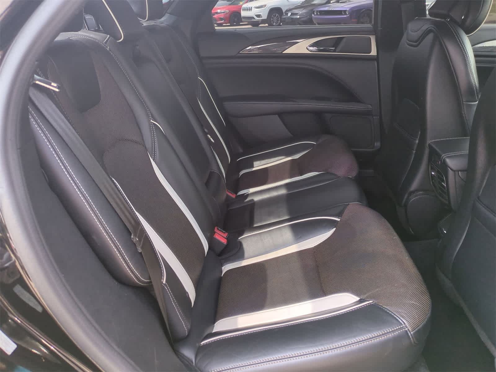 2017 Lincoln MKZ Reserve 21