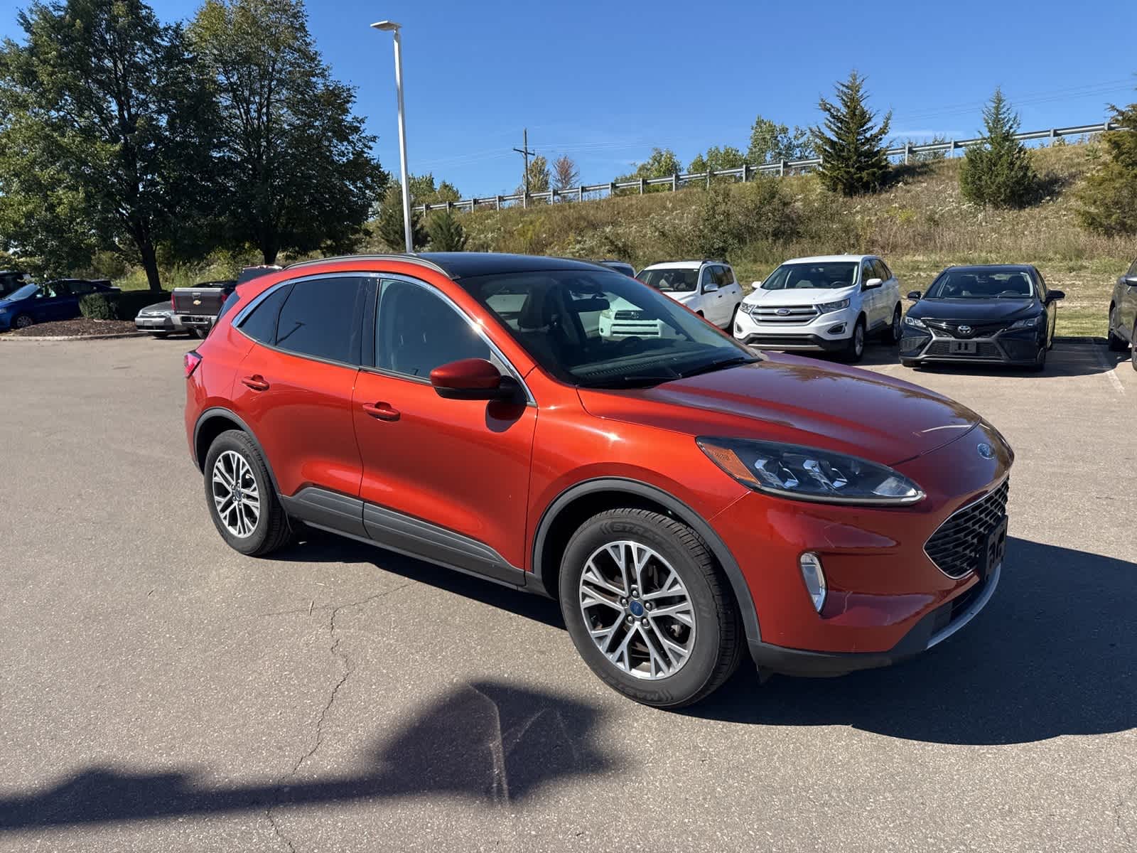 Thumbnail: 2020 Ford Escape - 8