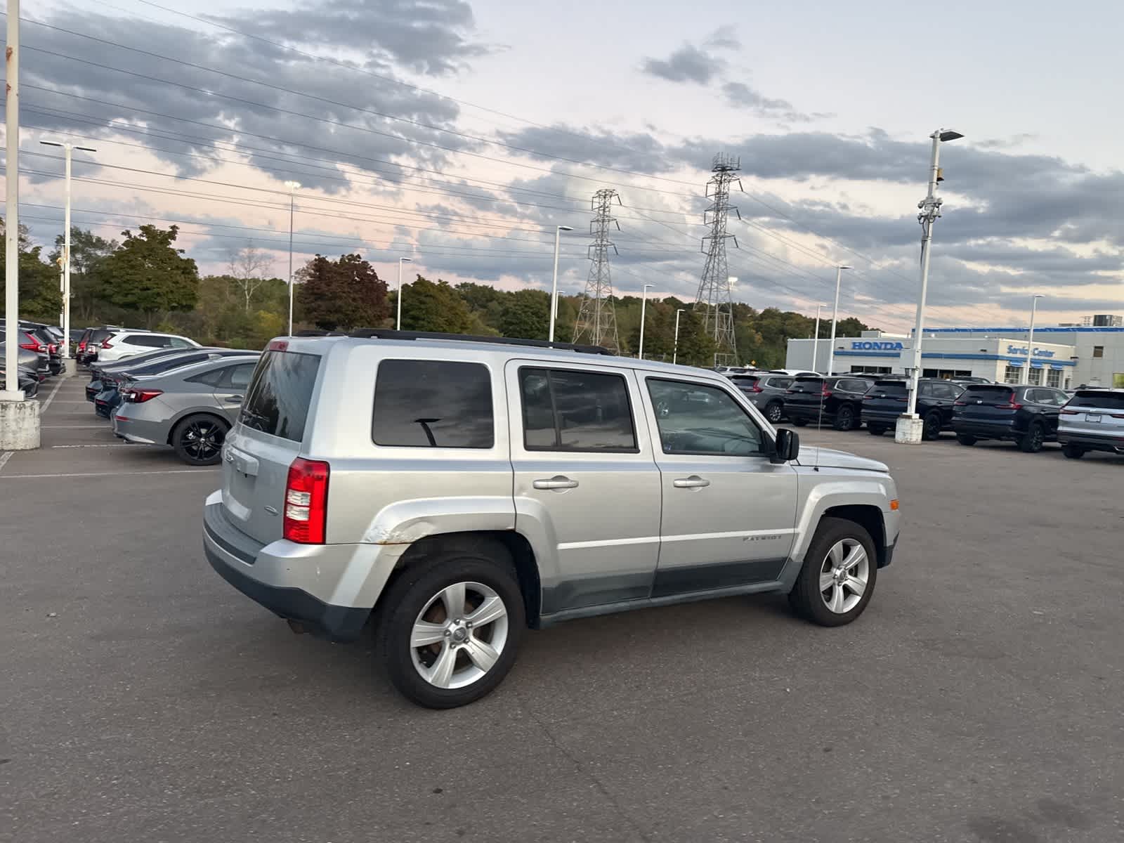 Thumbnail: 2011 Jeep Patriot - 14