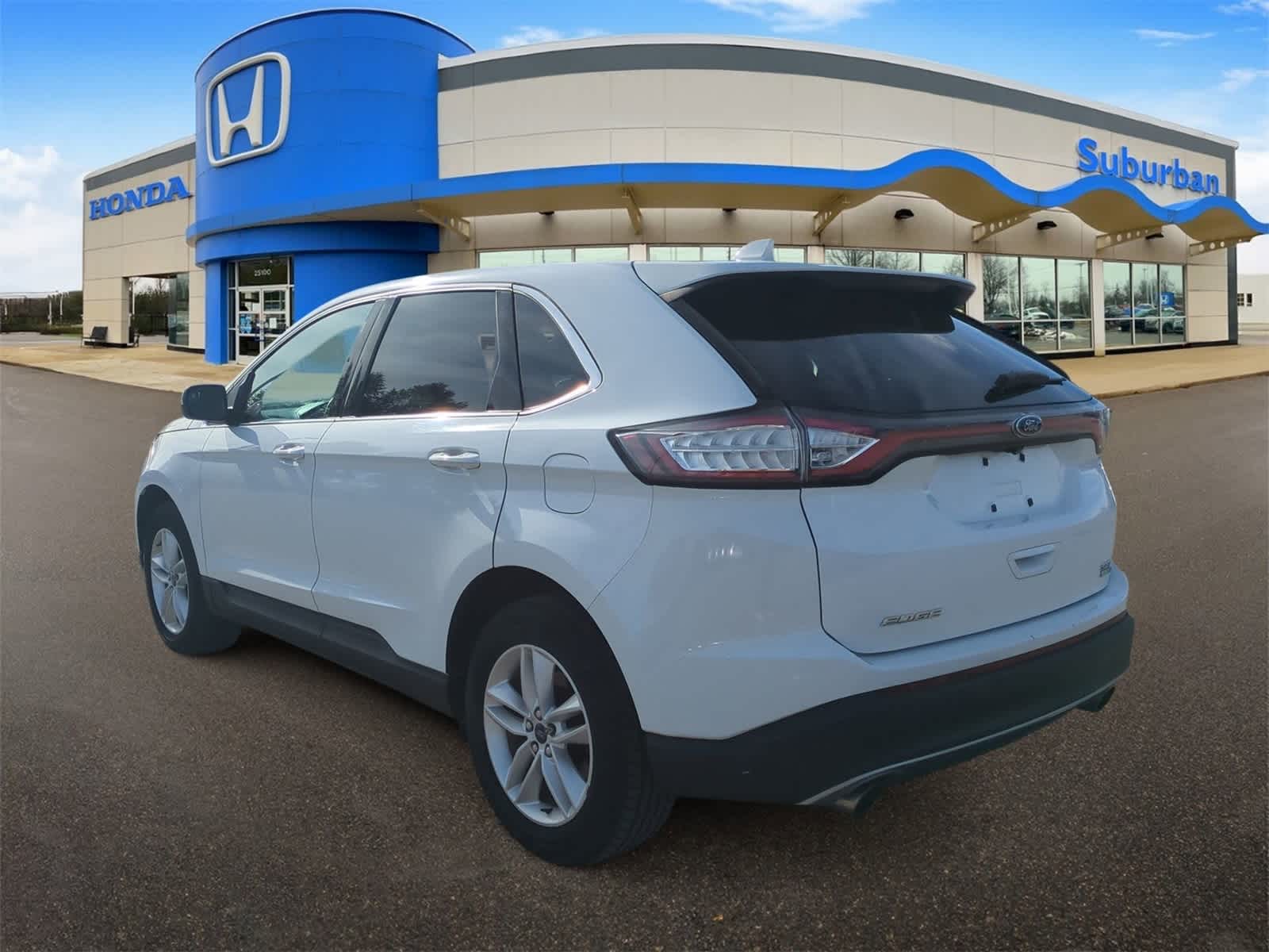Thumbnail: 2015 Ford Edge - 6