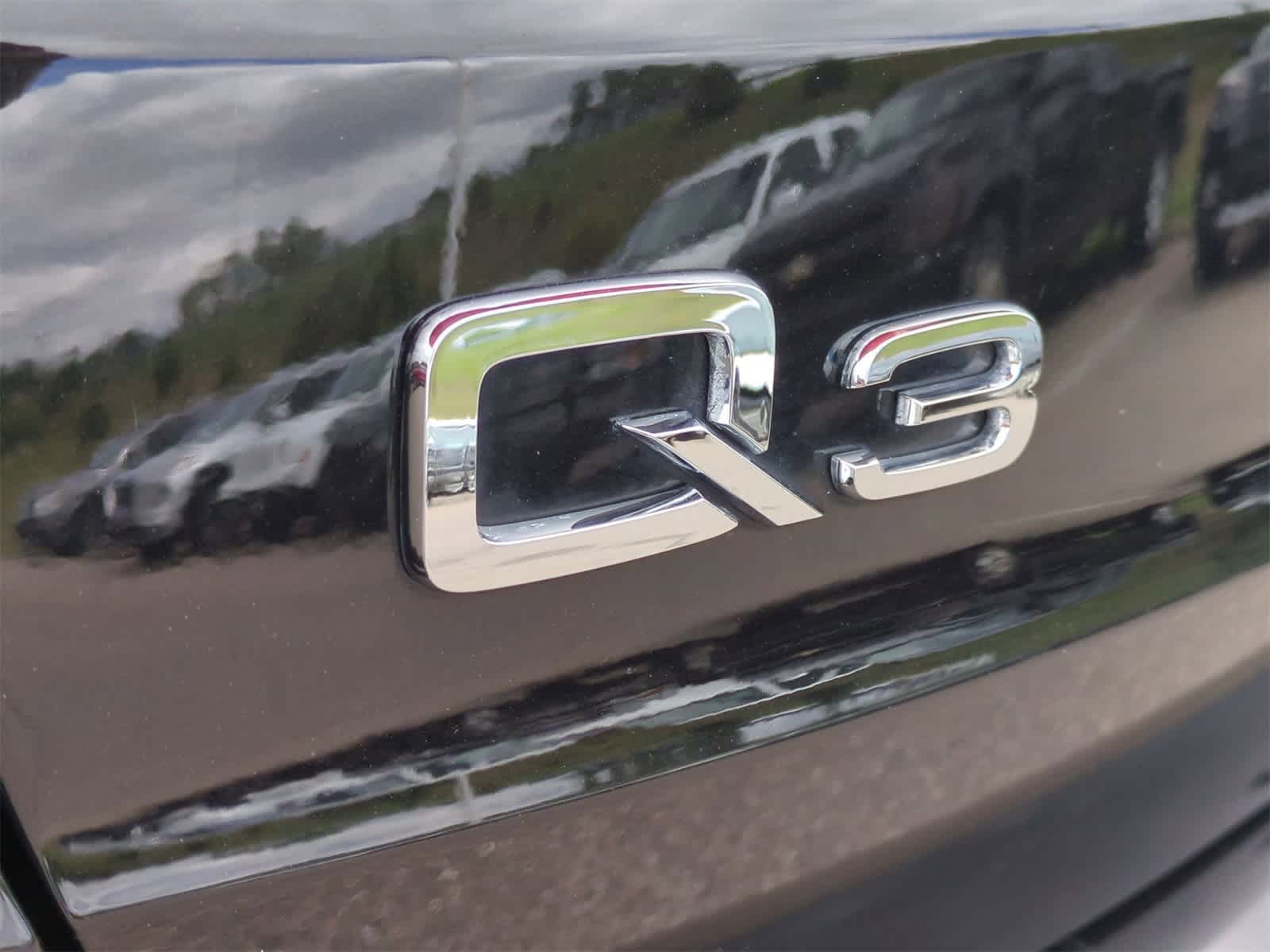 Thumbnail: 2023 Audi Q3 - 13