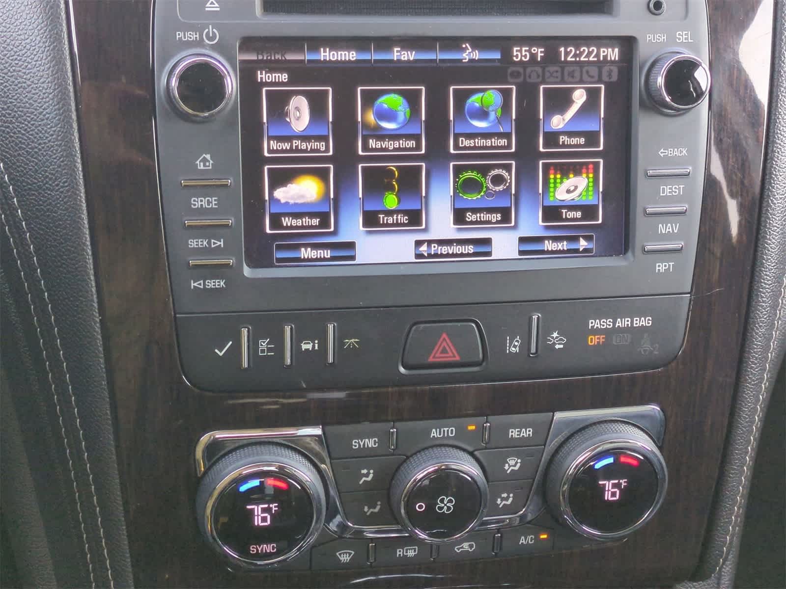 Thumbnail: 2017 Chevrolet Traverse - 28