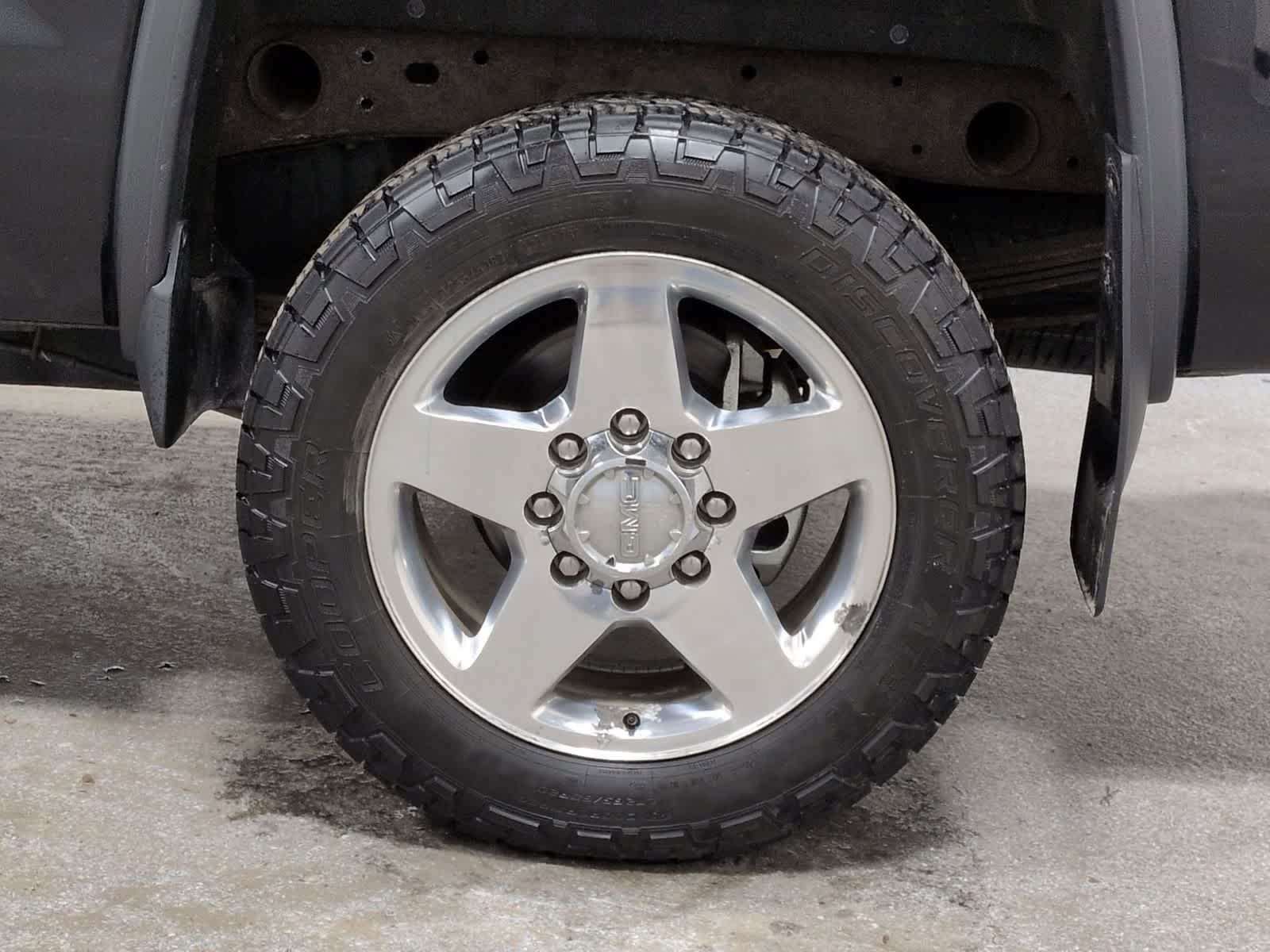 Thumbnail: 2015 GMC Sierra 2500 - 14