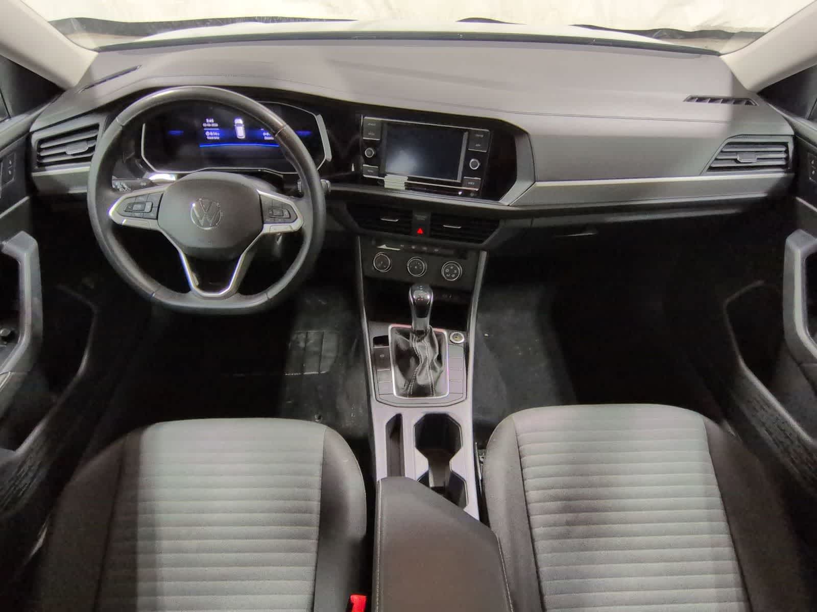 Thumbnail: 2024 Volkswagen Jetta - 16