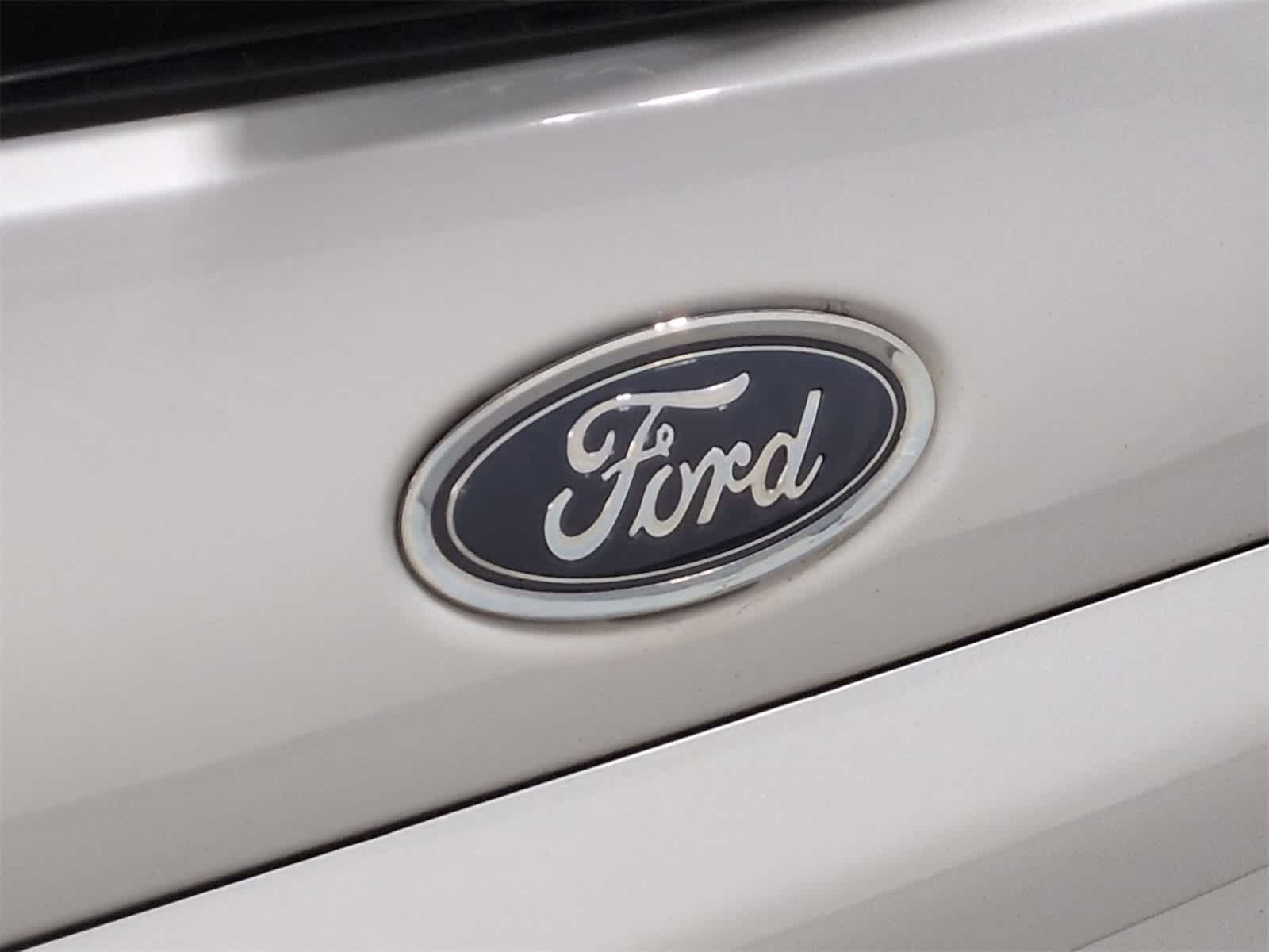 Thumbnail: 2018 Ford EcoSport - 12