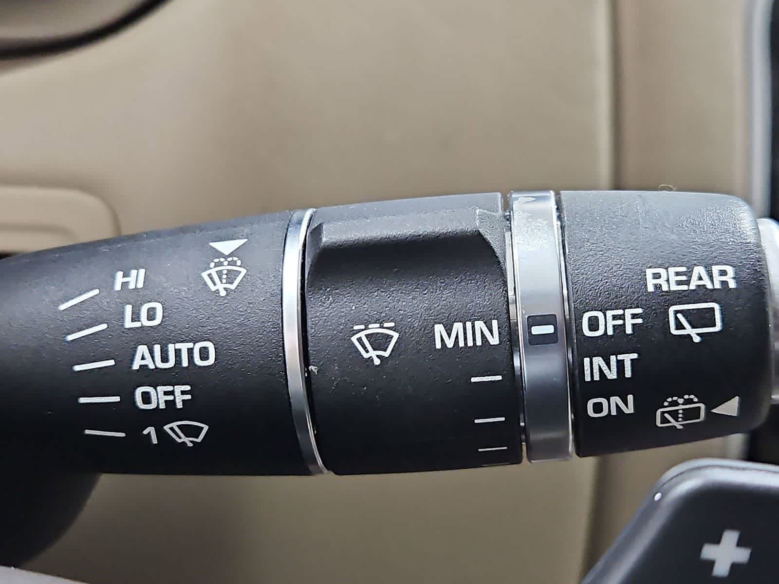 Thumbnail: 2019 Land Rover Range Rover - 25