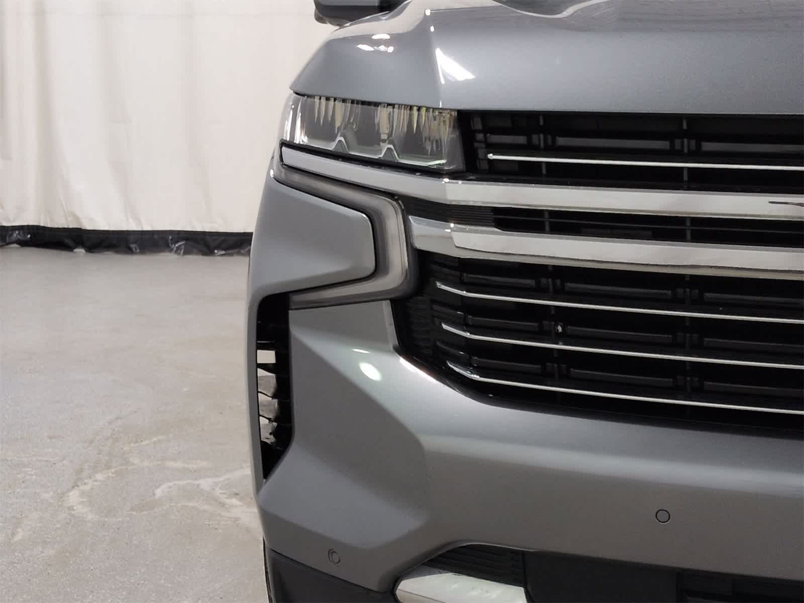 Thumbnail: 2022 Chevrolet Tahoe - 11