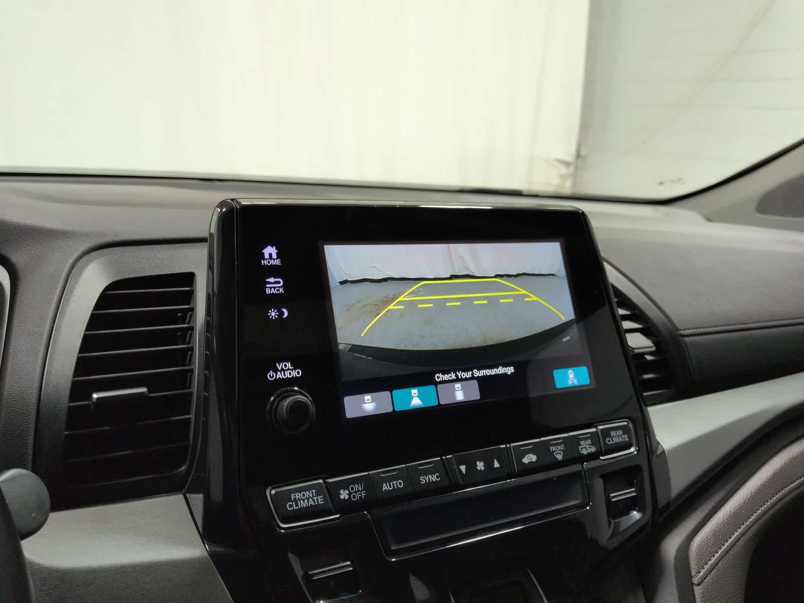 Thumbnail: 2018 Honda Odyssey - 30