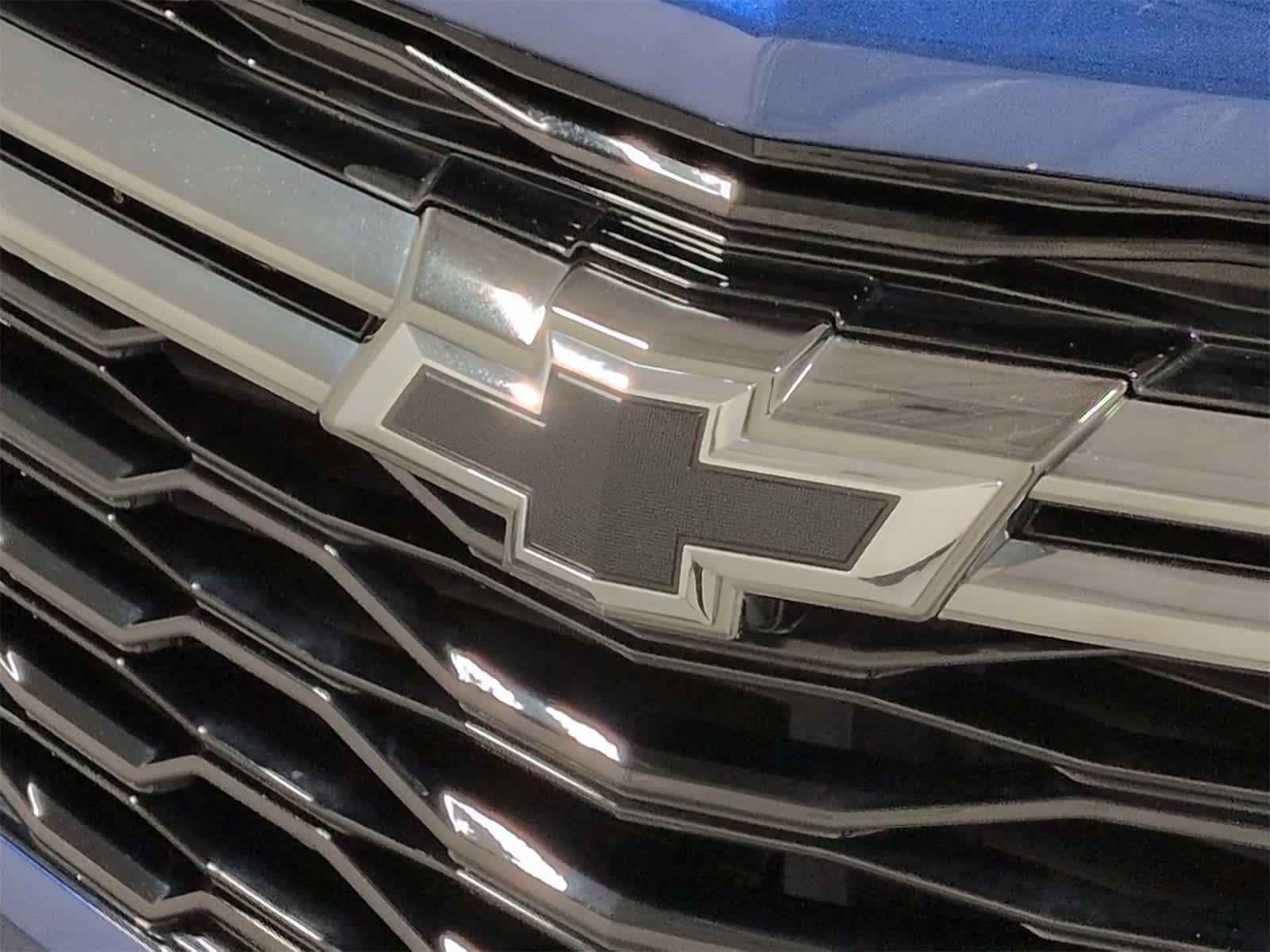 Thumbnail: 2022 Chevrolet Equinox - 12