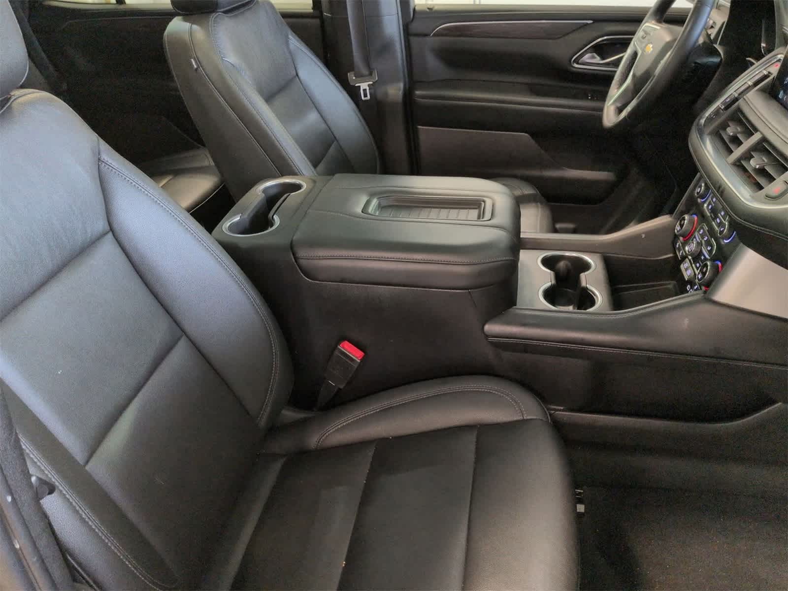 Thumbnail: 2022 Chevrolet Tahoe - 24