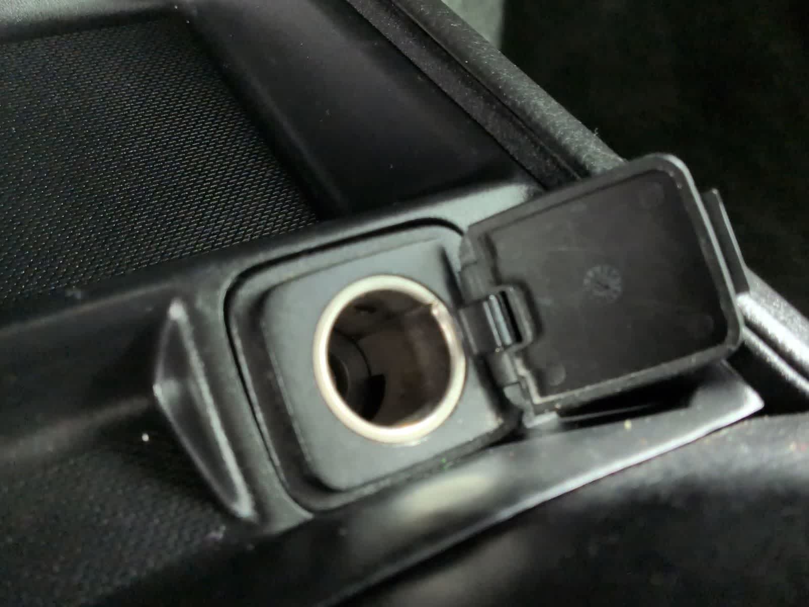 Thumbnail: 2013 Ford Fusion - 32