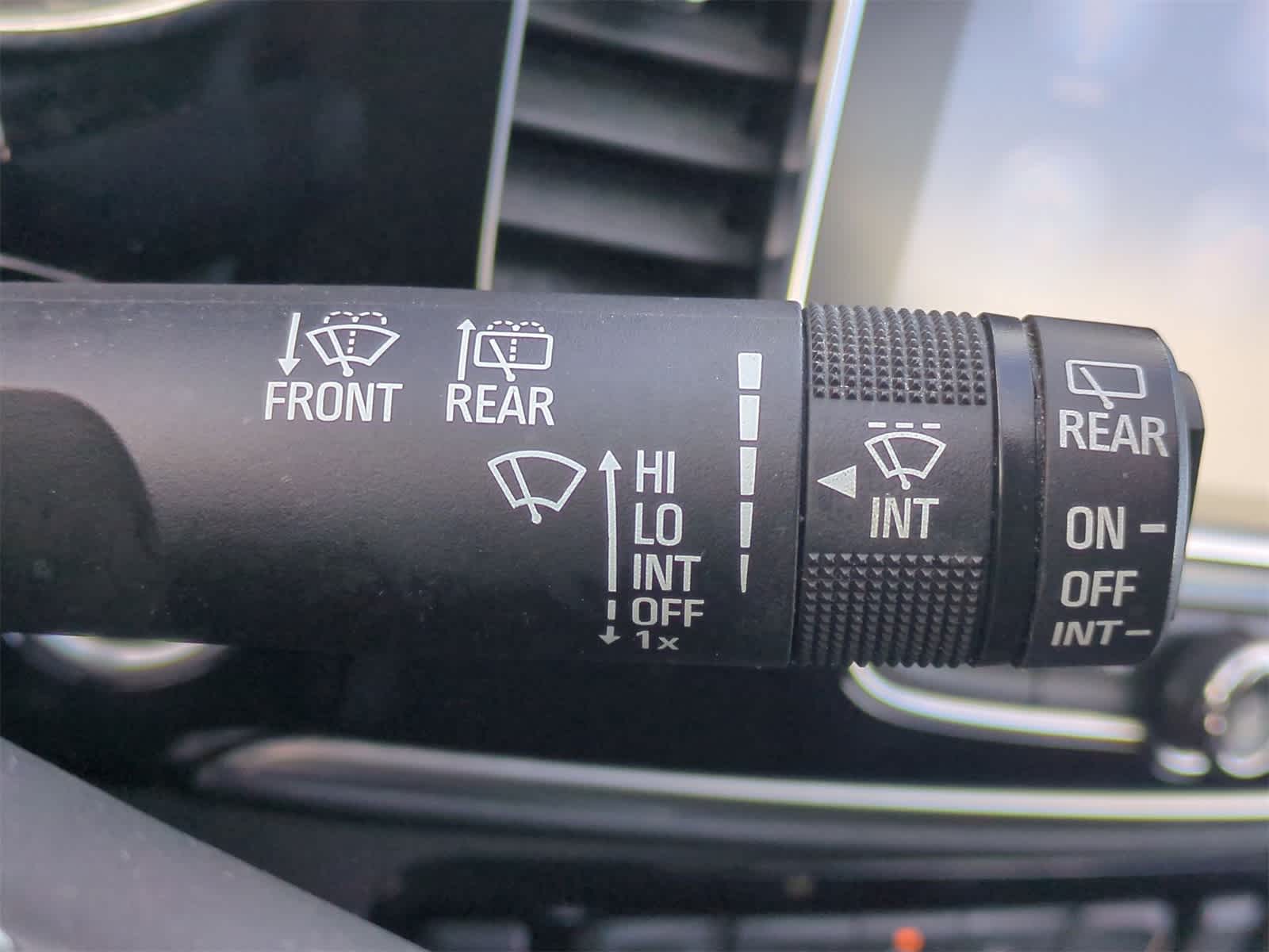 Thumbnail: 2017 Buick Encore - 25