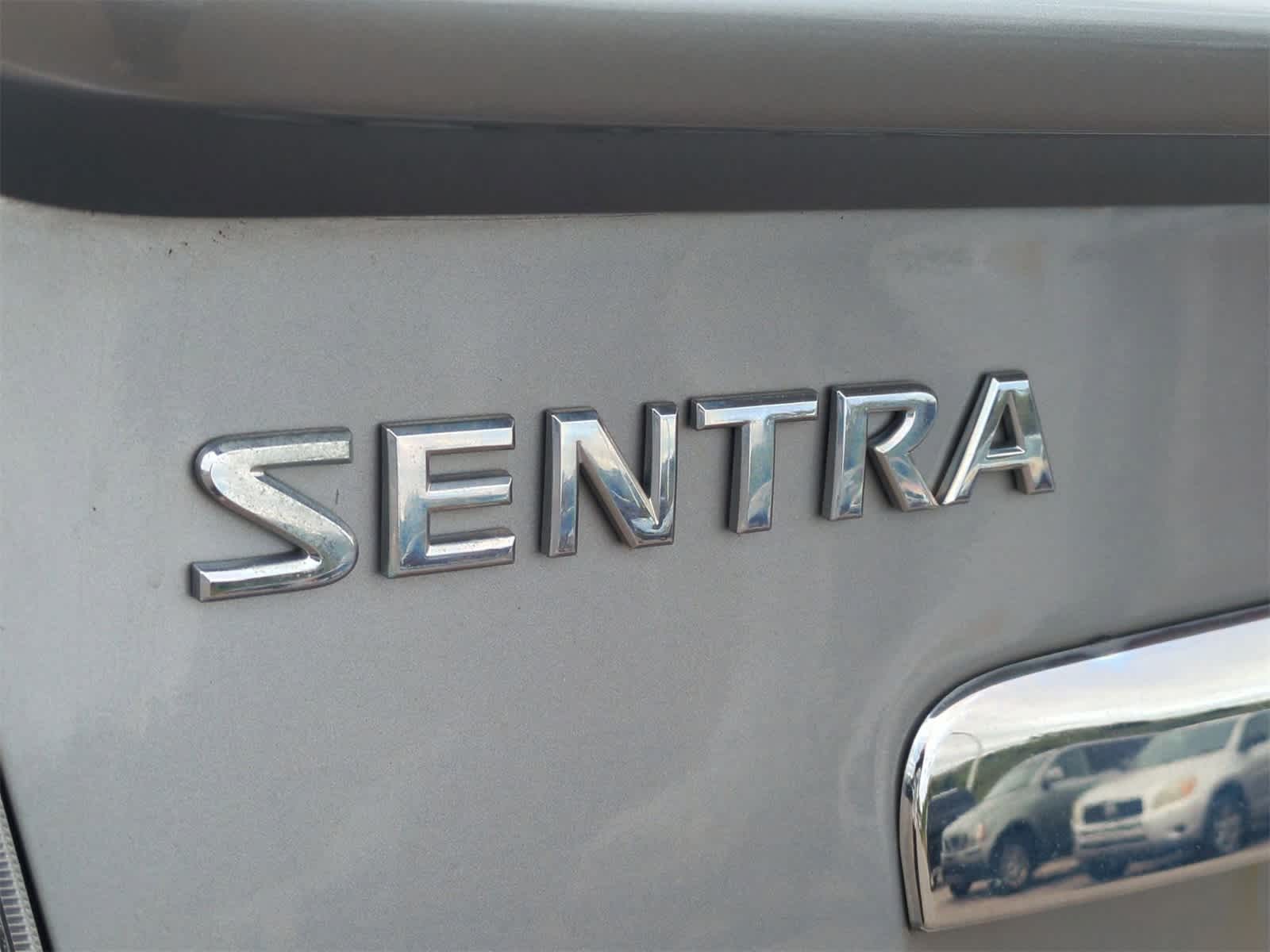 Thumbnail: 2011 Nissan Sentra - 13