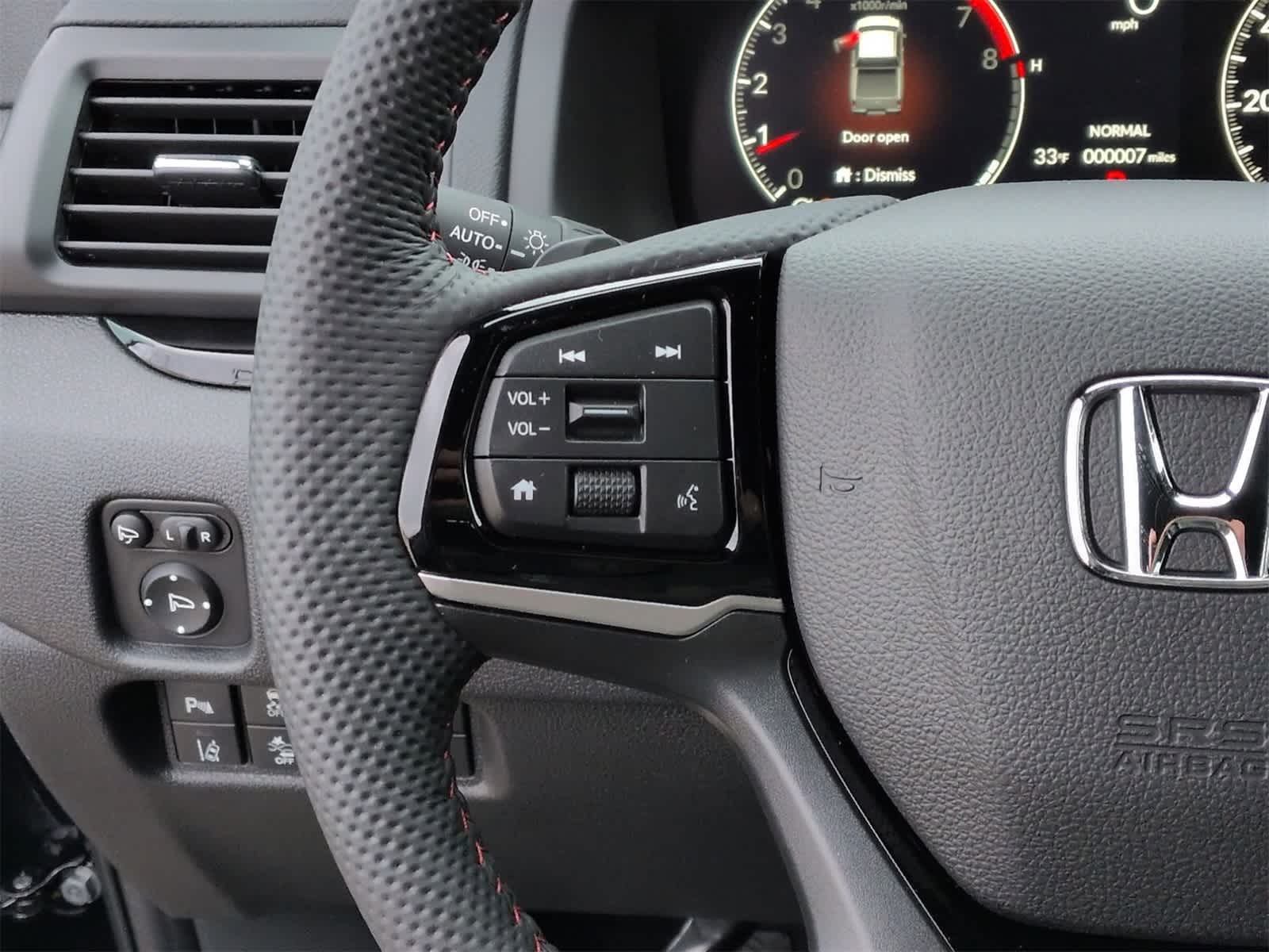 Thumbnail: 2026 Honda Ridgeline - 26