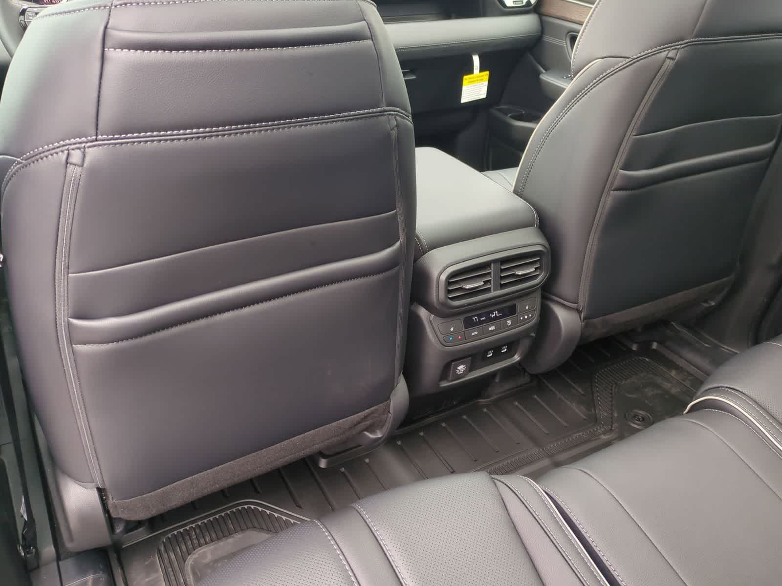 Thumbnail: 2026 Honda Pilot - 18