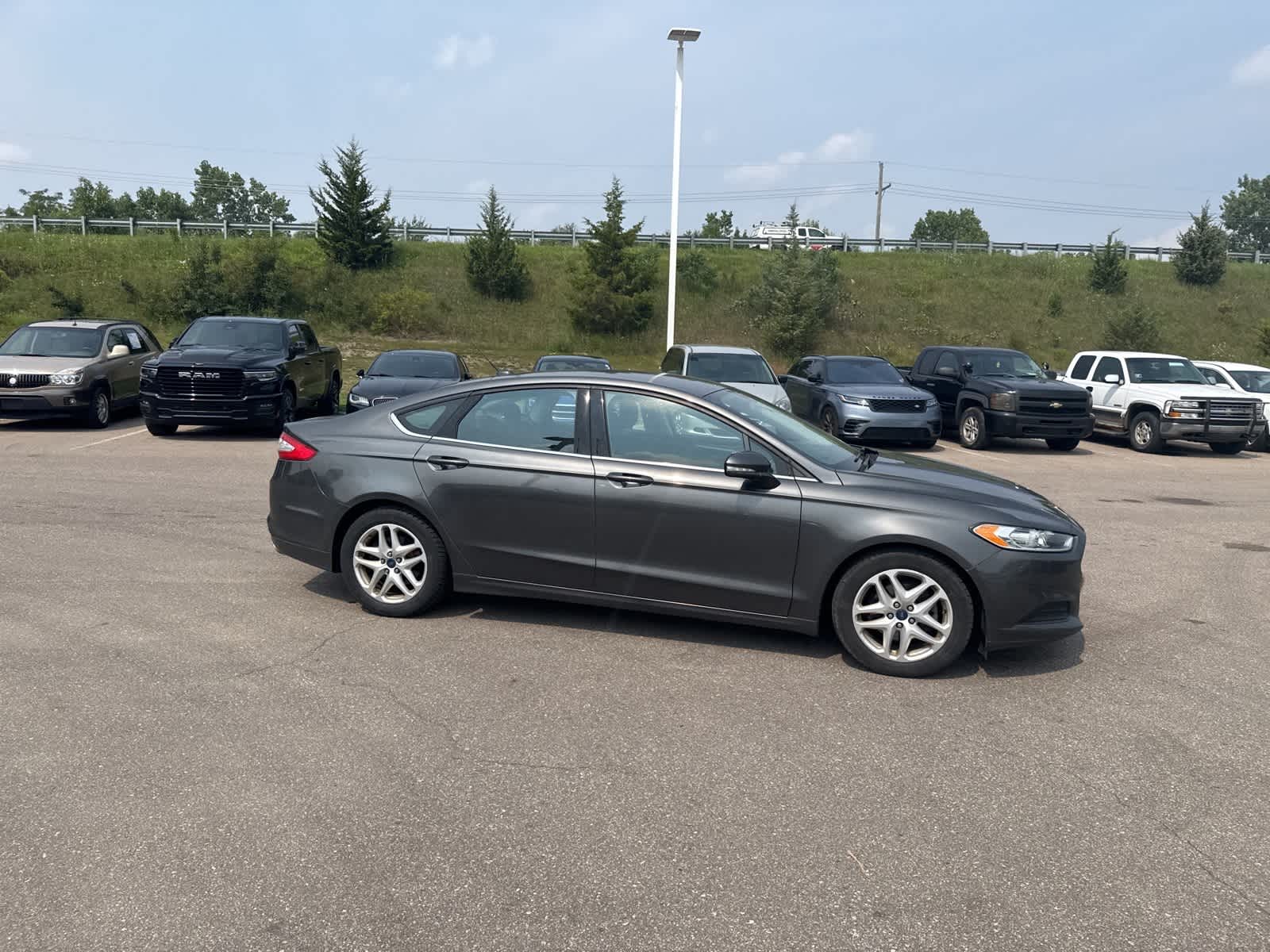 Thumbnail: 2015 Ford Fusion - 15