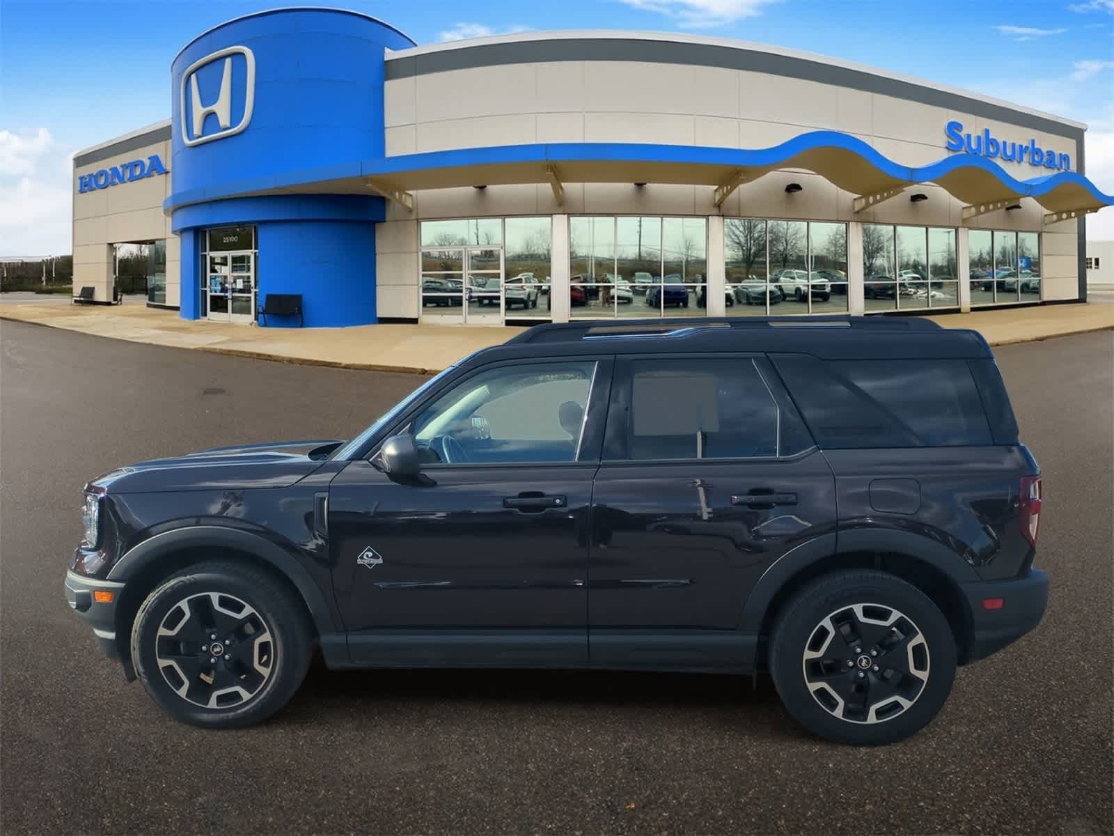 Thumbnail: 2021 Ford Bronco Sport - 5