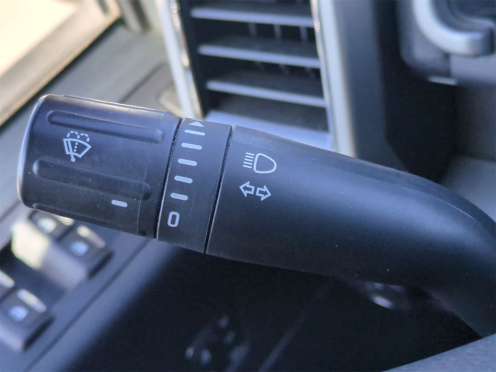 Thumbnail: 2022 Ford Econoline - 26